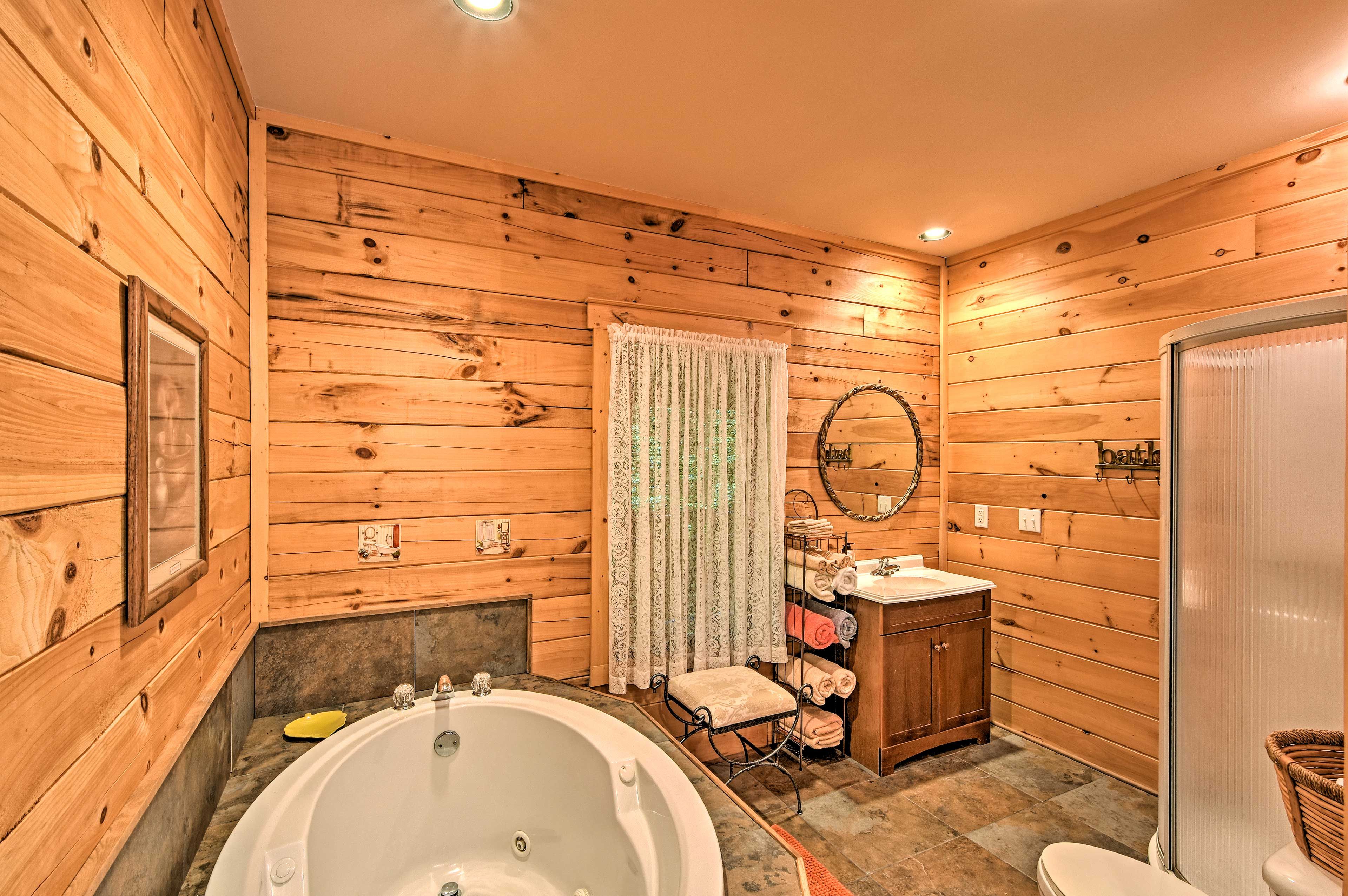 Bathroom | Towels Provided