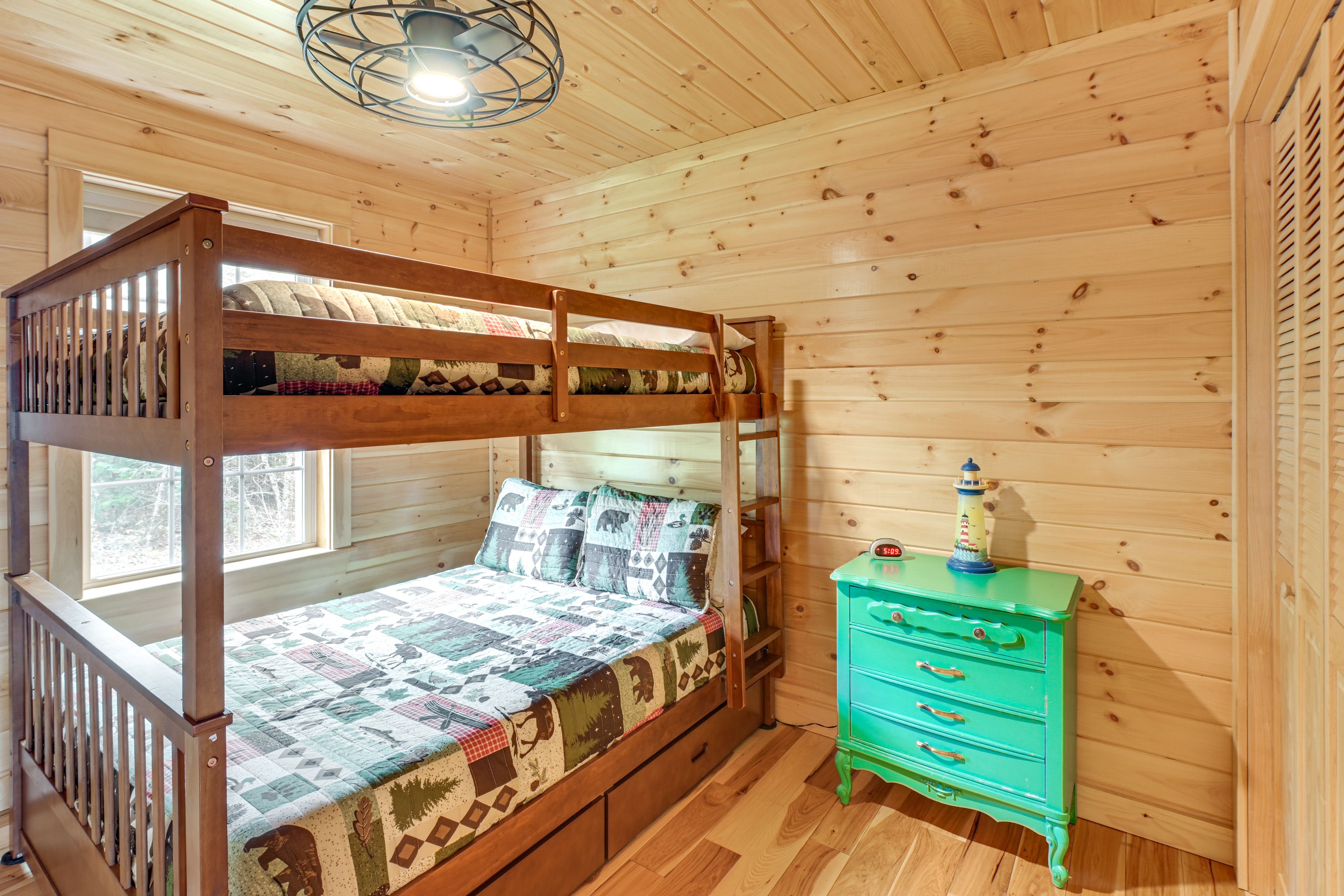 Bedroom 3 | Twin Bunk Bed