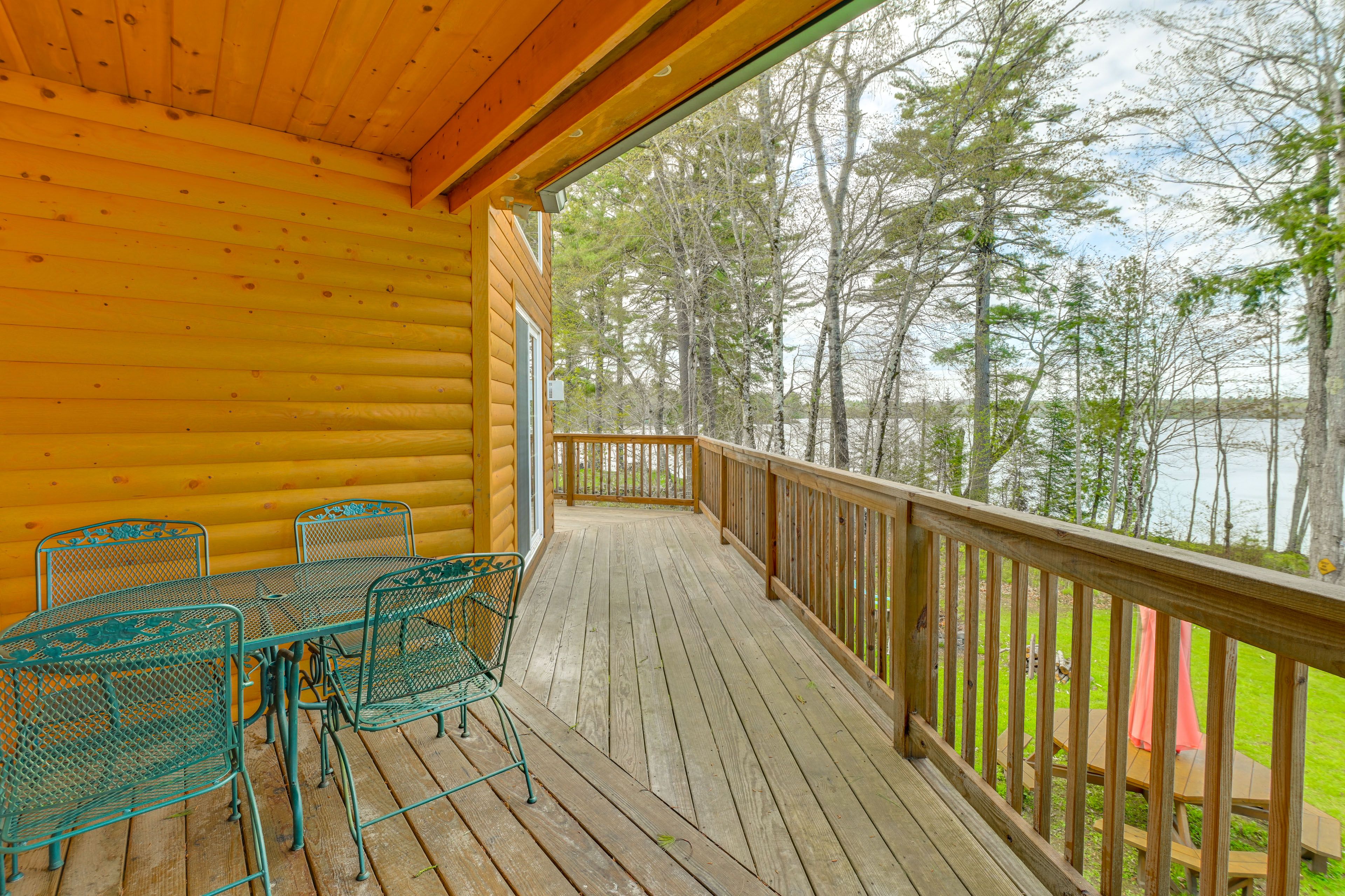 Deck