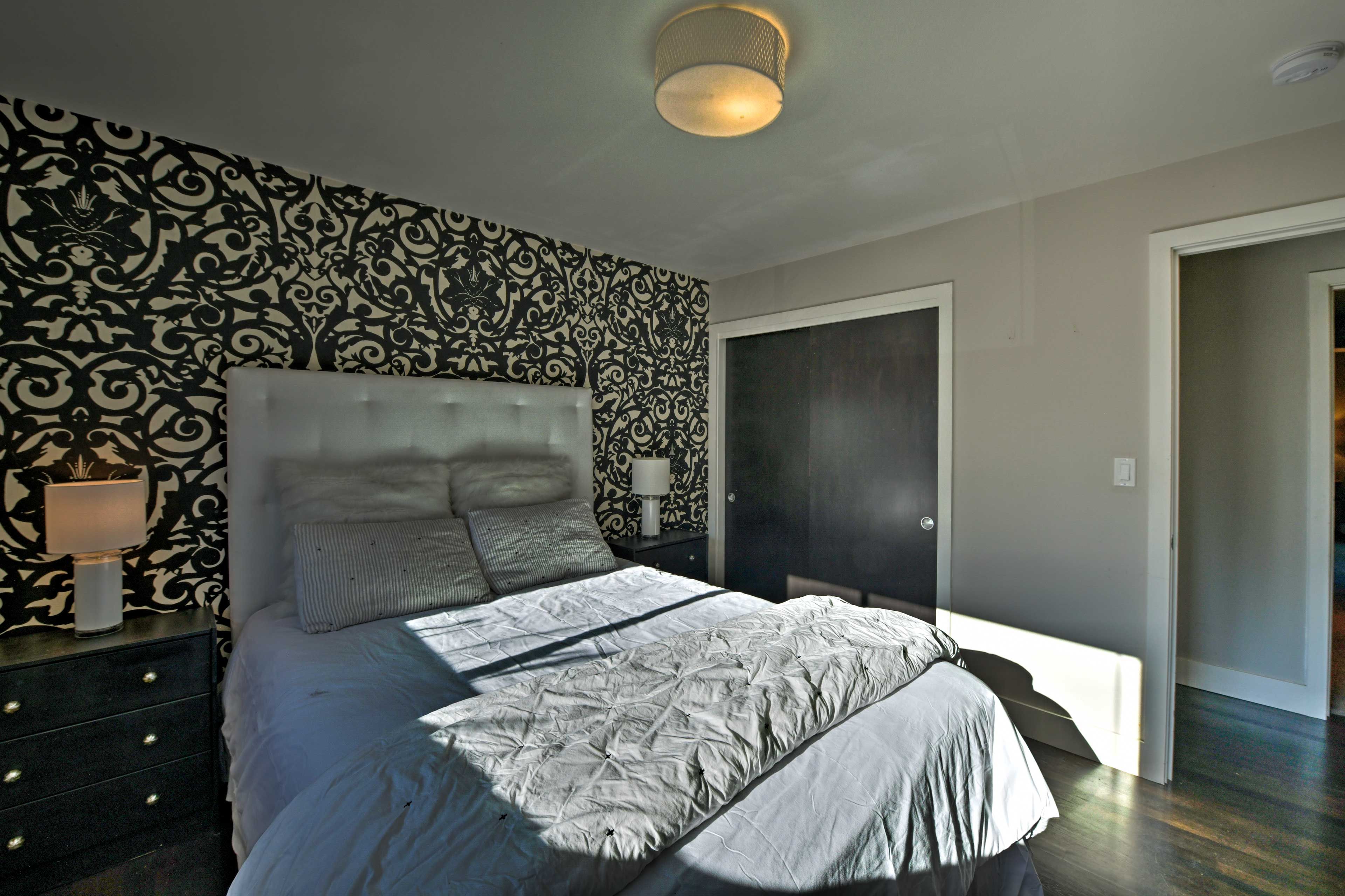 Wake up well-rested and ready to start your day.
