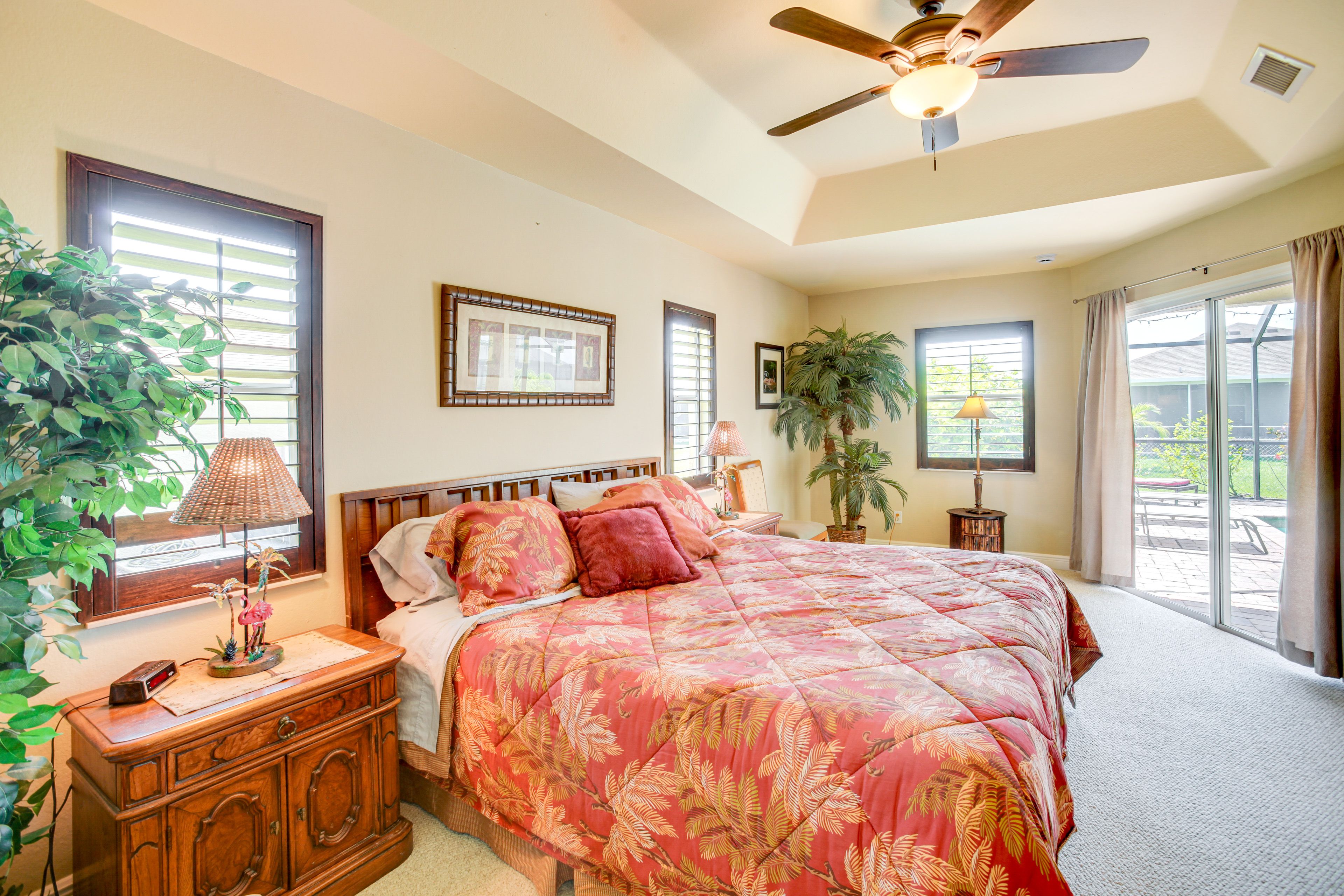 Bedroom 1 | King Bed | Linens Provided