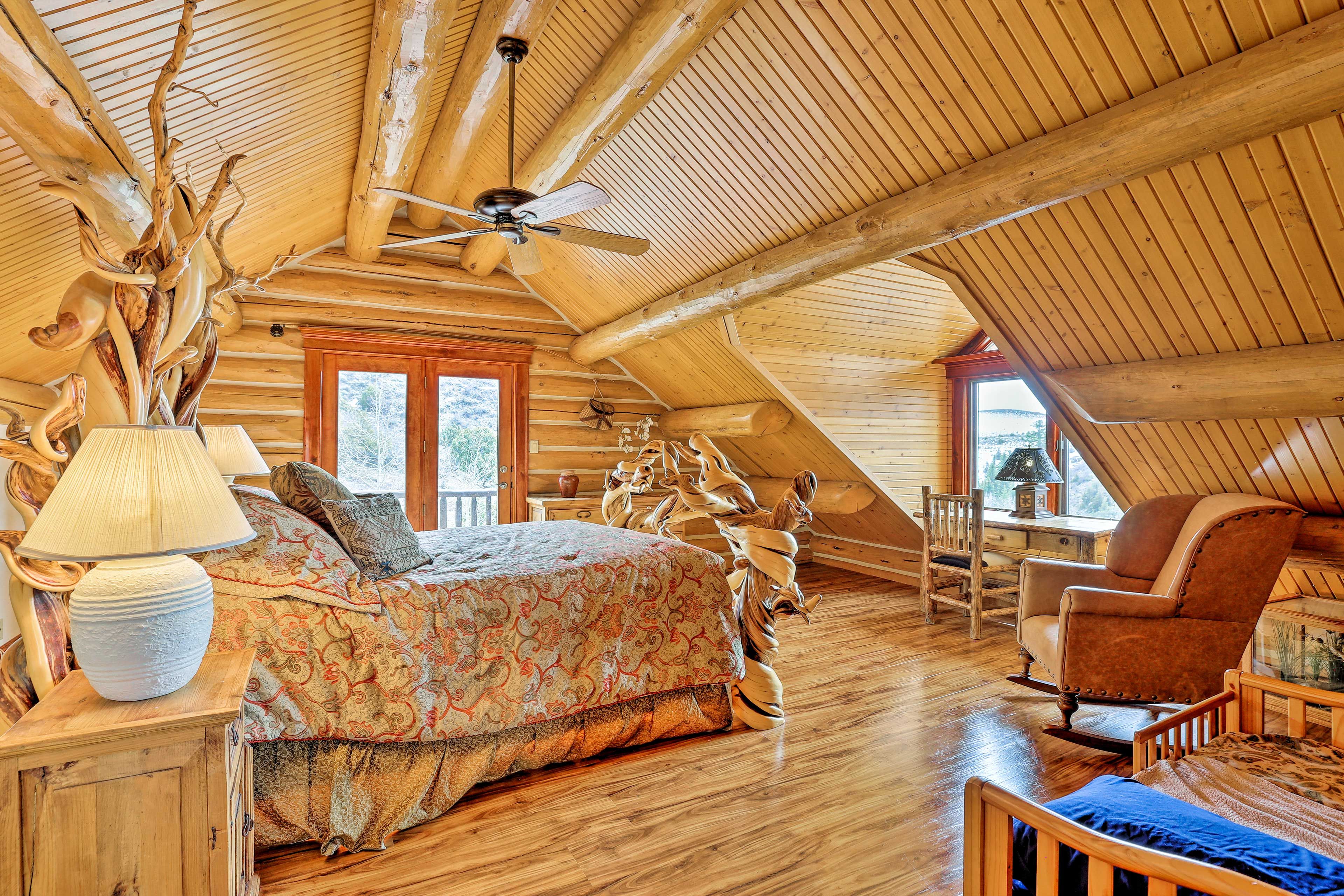 Bedroom 1 | King Bed, Crib | Desk | Custom Bedframe | Balcony Access