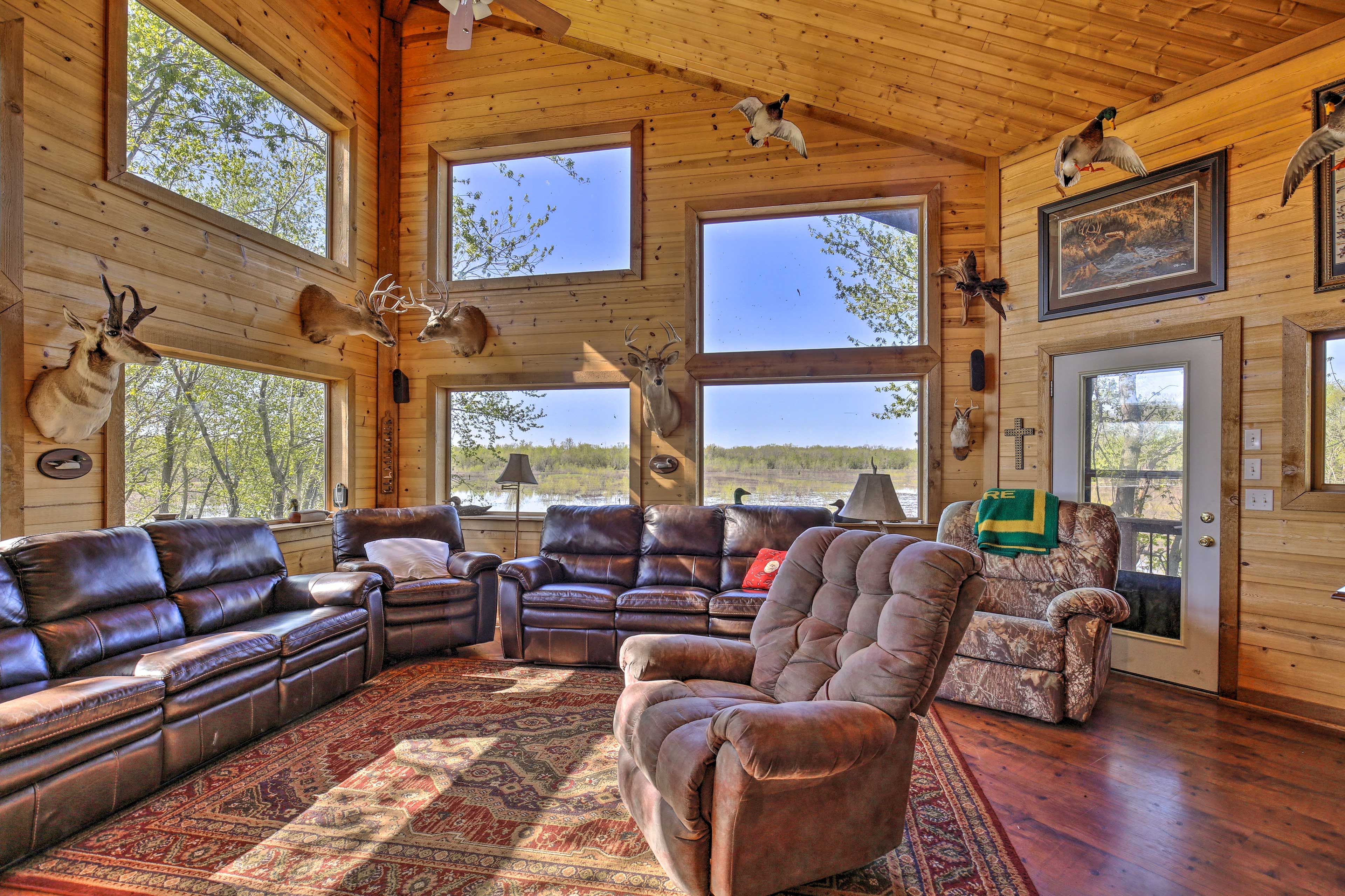 Living Room | Central Heating & A/C