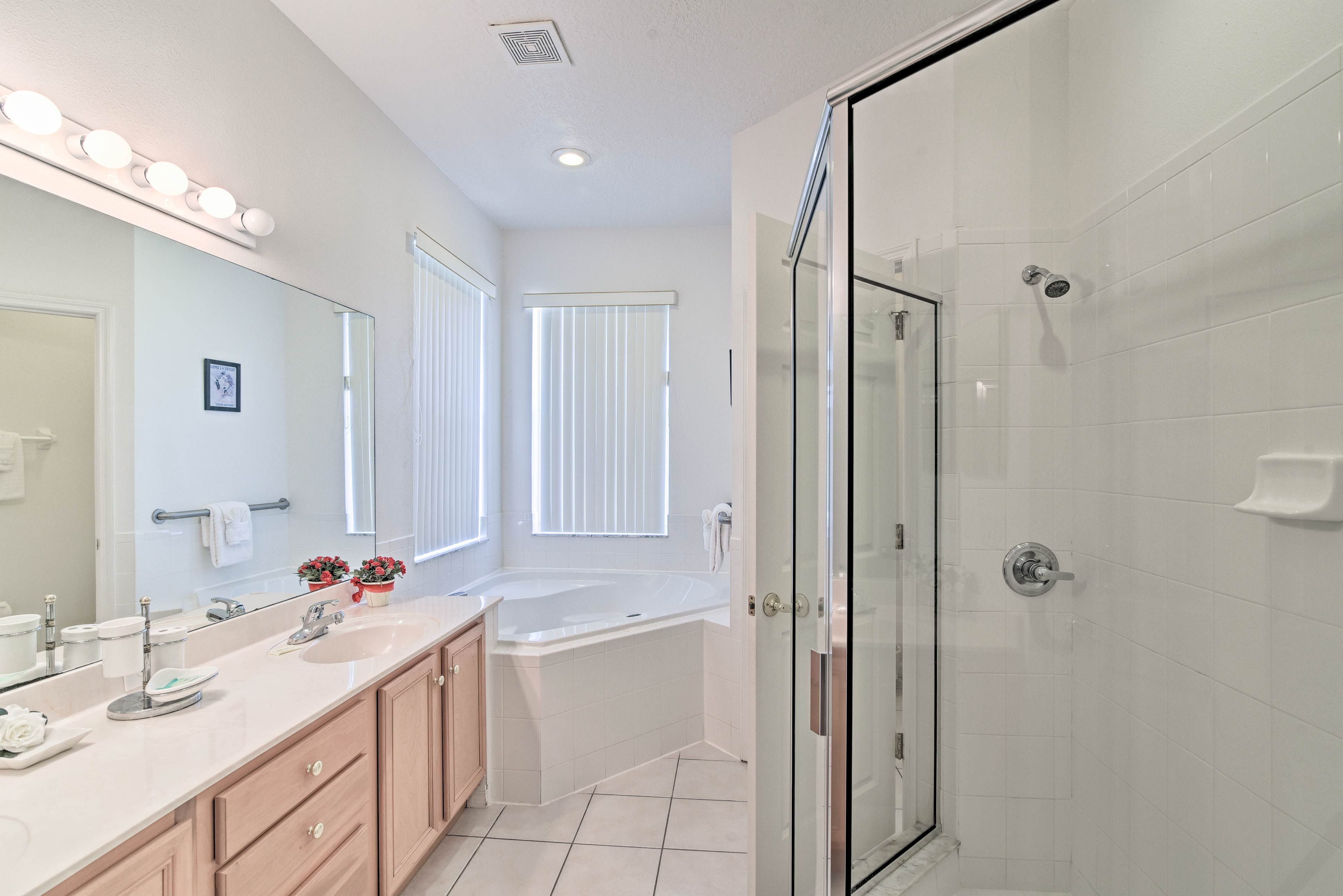 Take a relaxing soak in the jaccuzi tub.