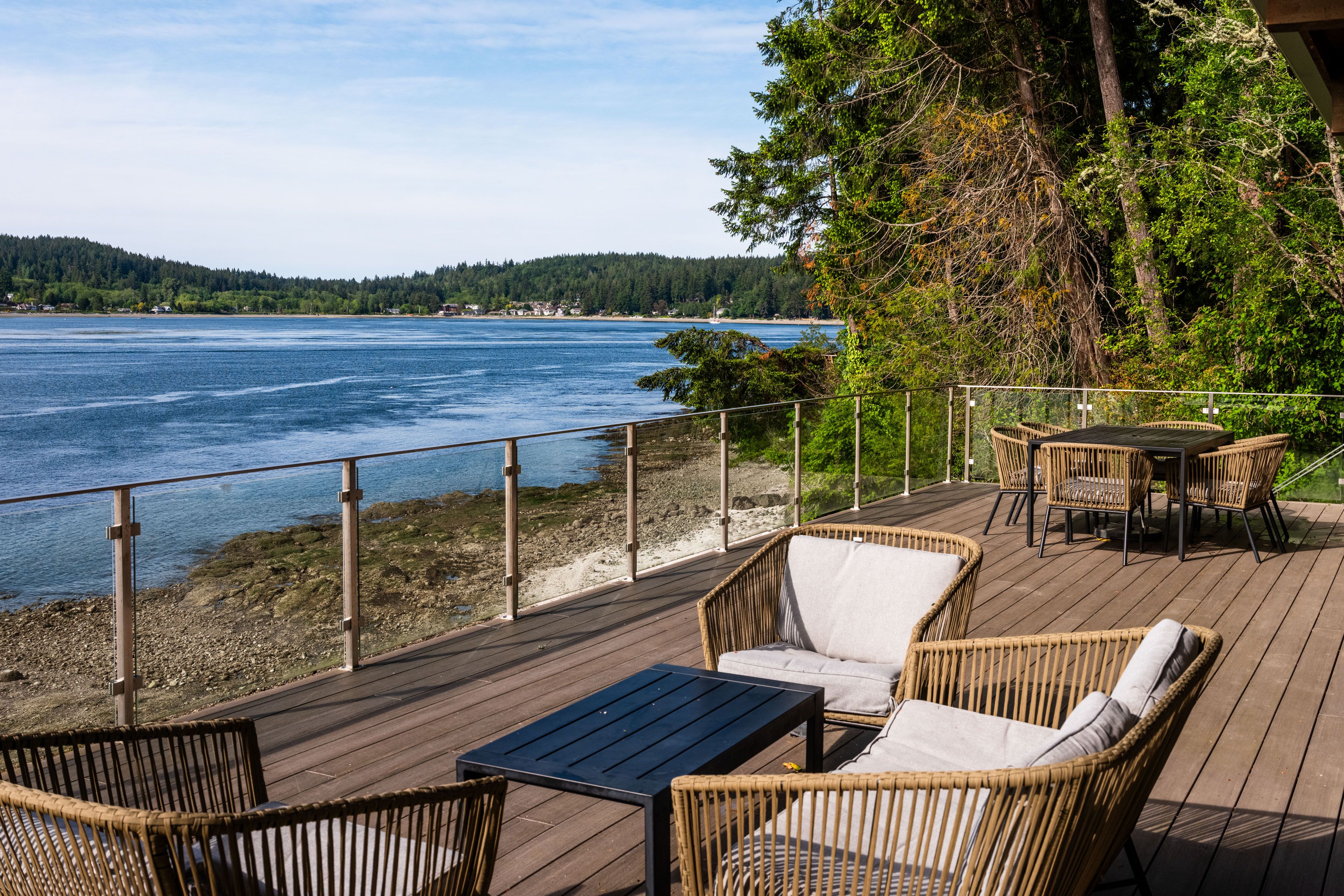 Private Deck