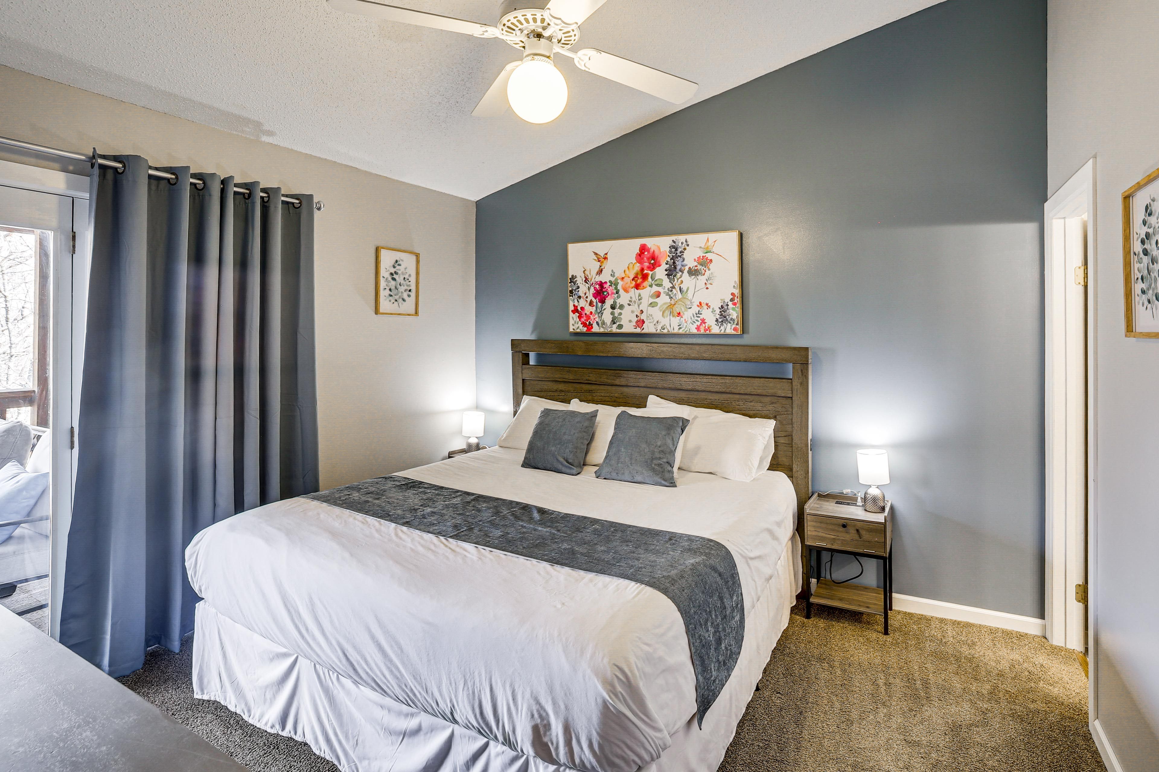 Bedroom 1 | King Bed | Linens Provided