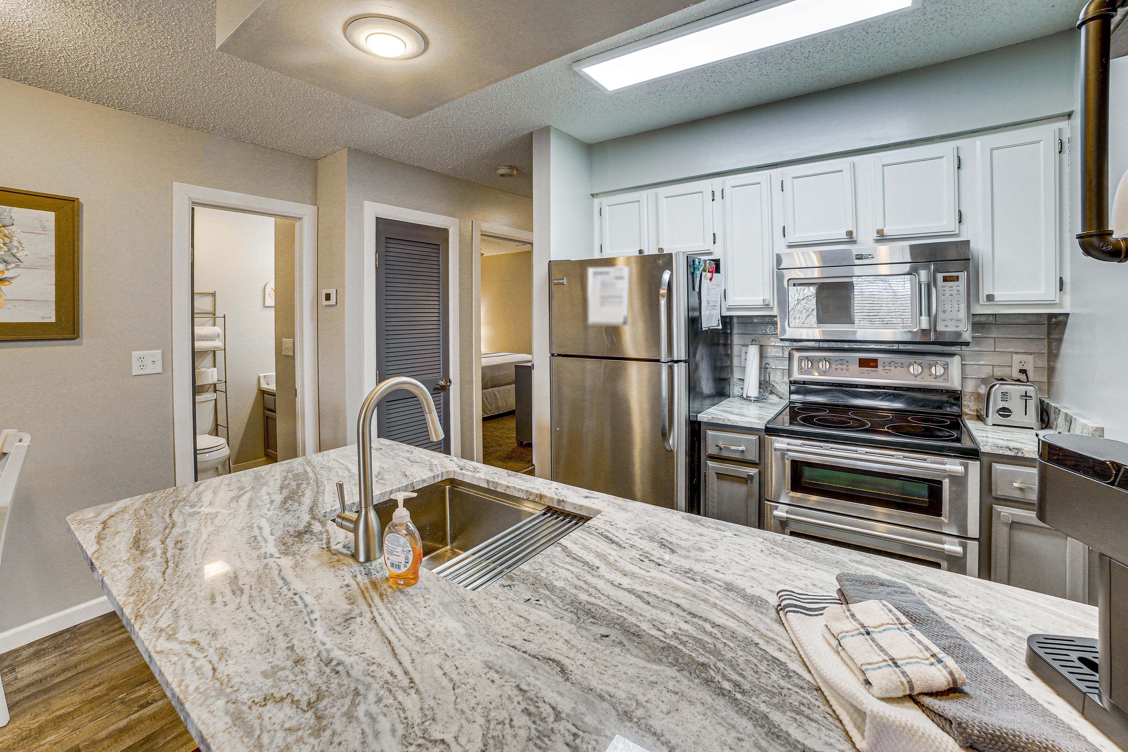 Kitchen | Drip Coffee Maker | Crockpot