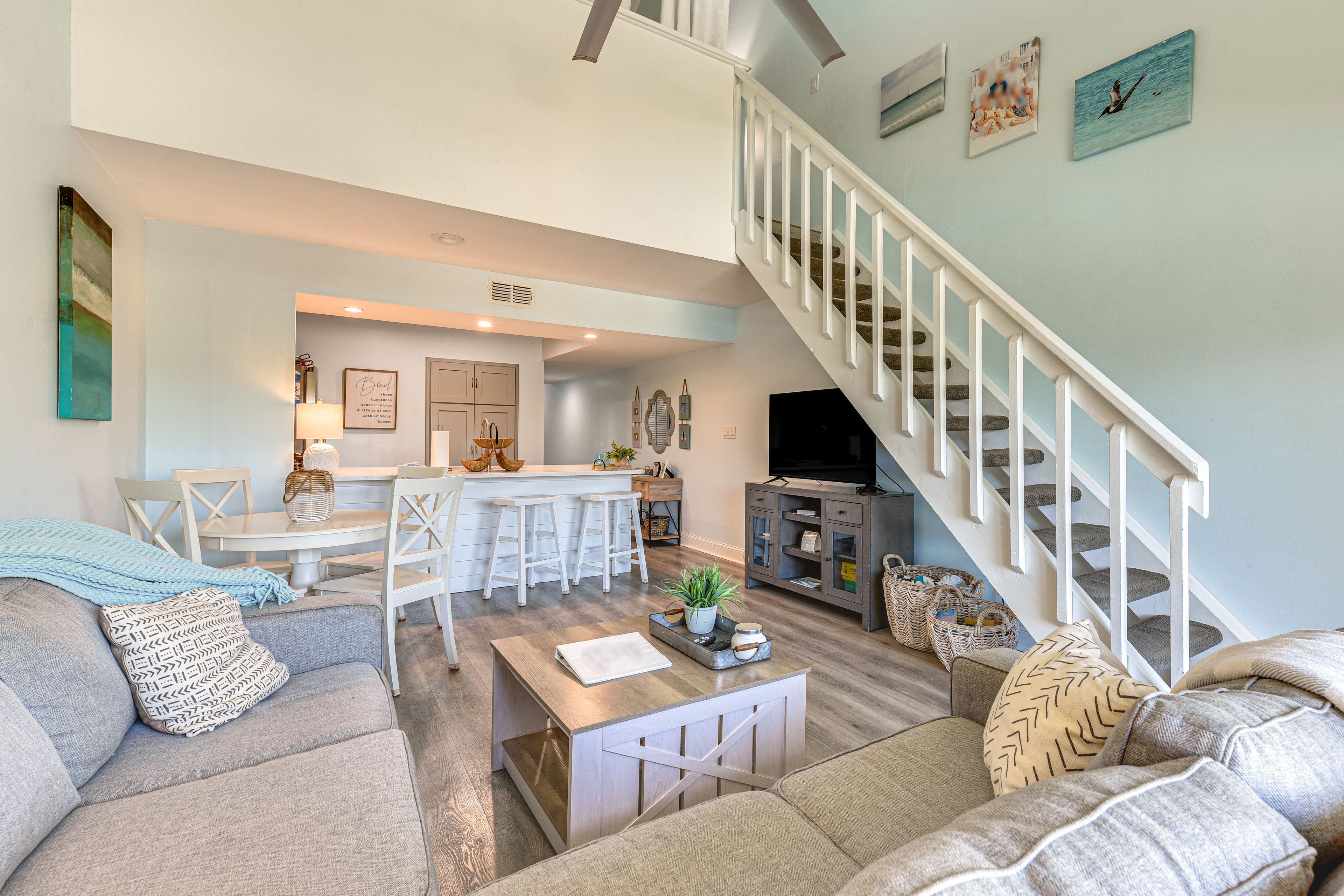 Miramar Beach Vacation Rental | 2BR | 2BA | 1,100 Sq Ft | Stairs Required