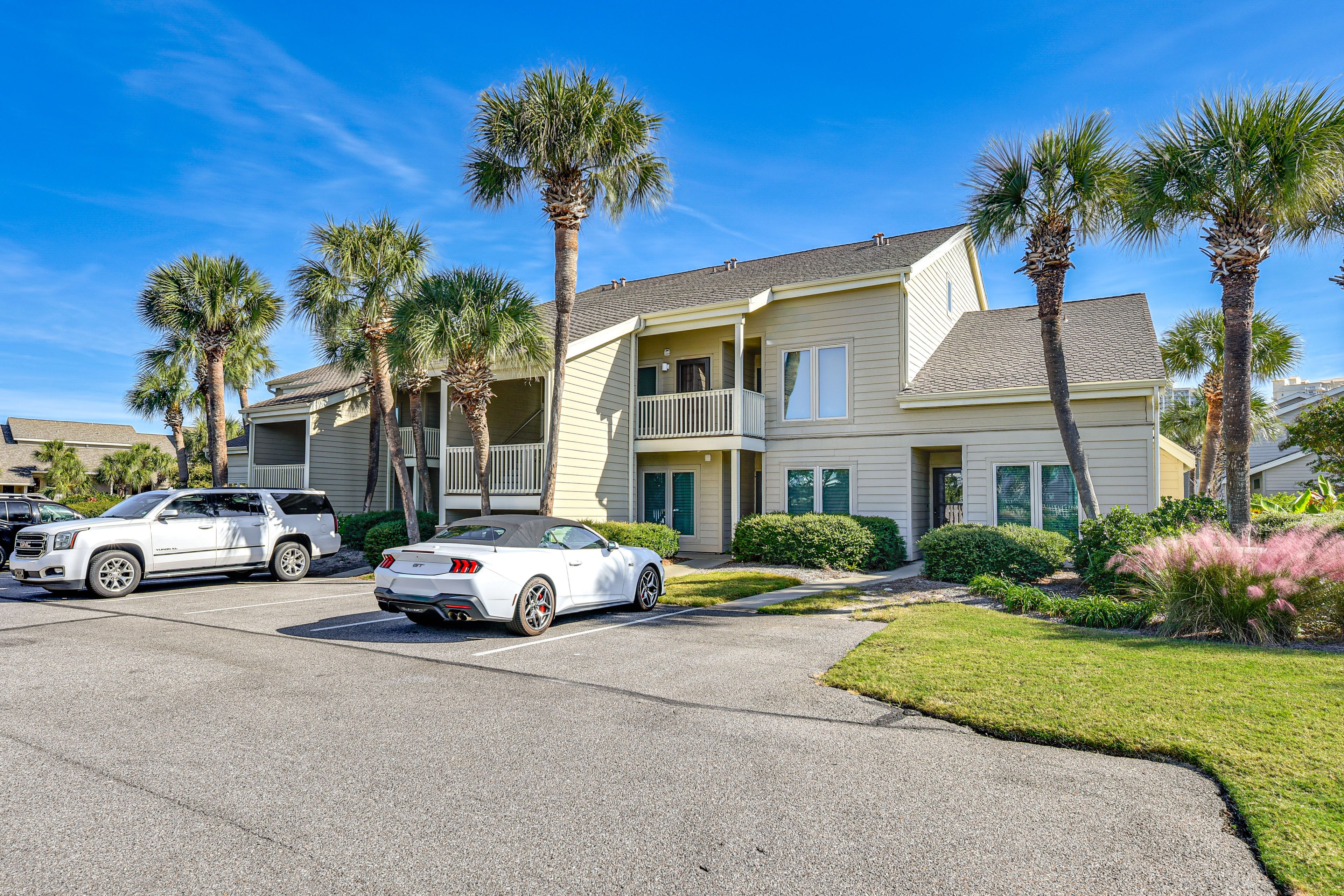 Open Community Parking Lot (2 Vehicles)