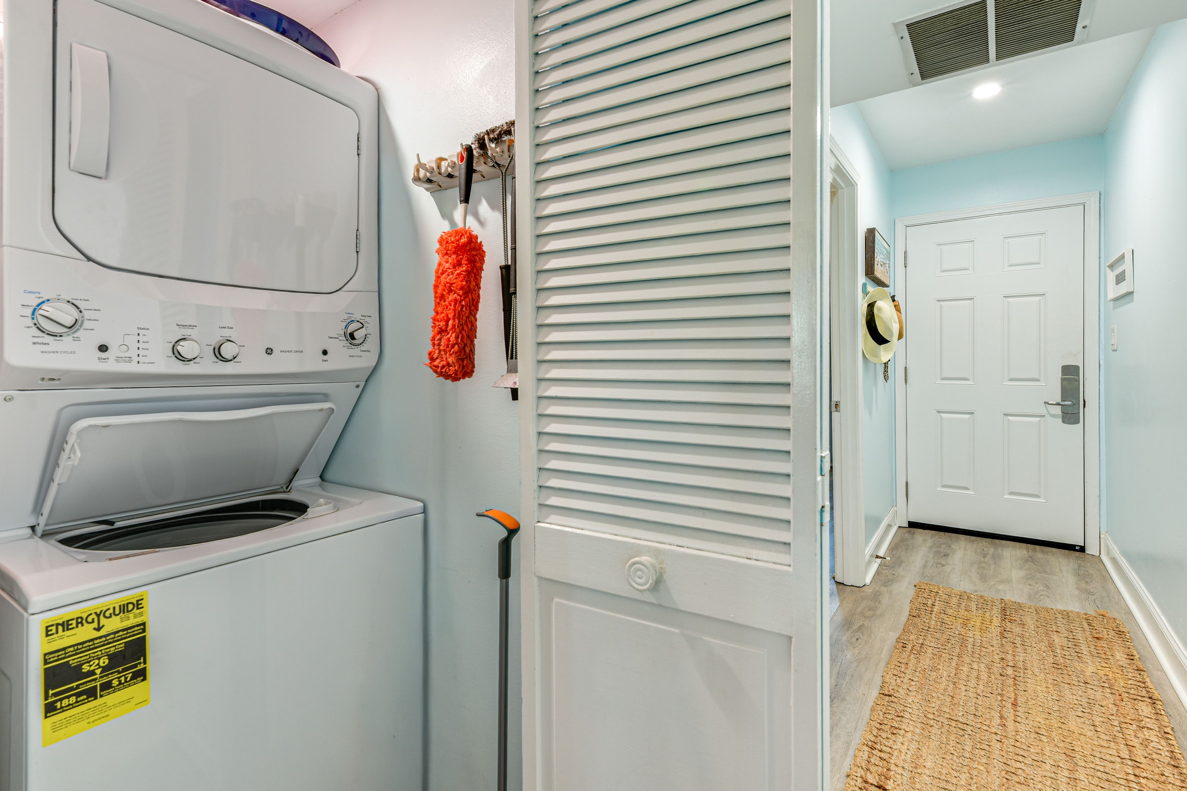 In-Unit Laundry | Main Floor