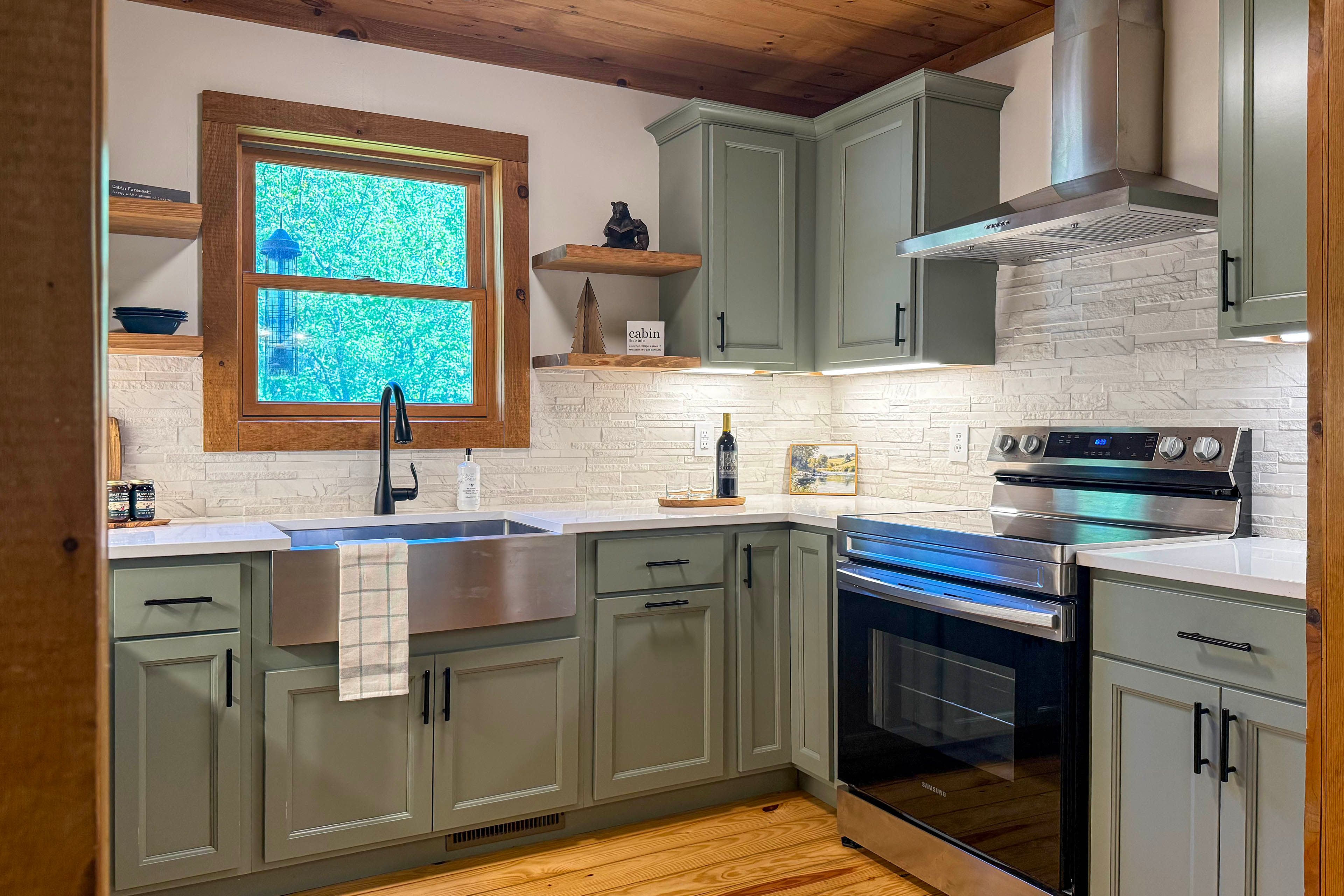 Kitchen | 1st Floor