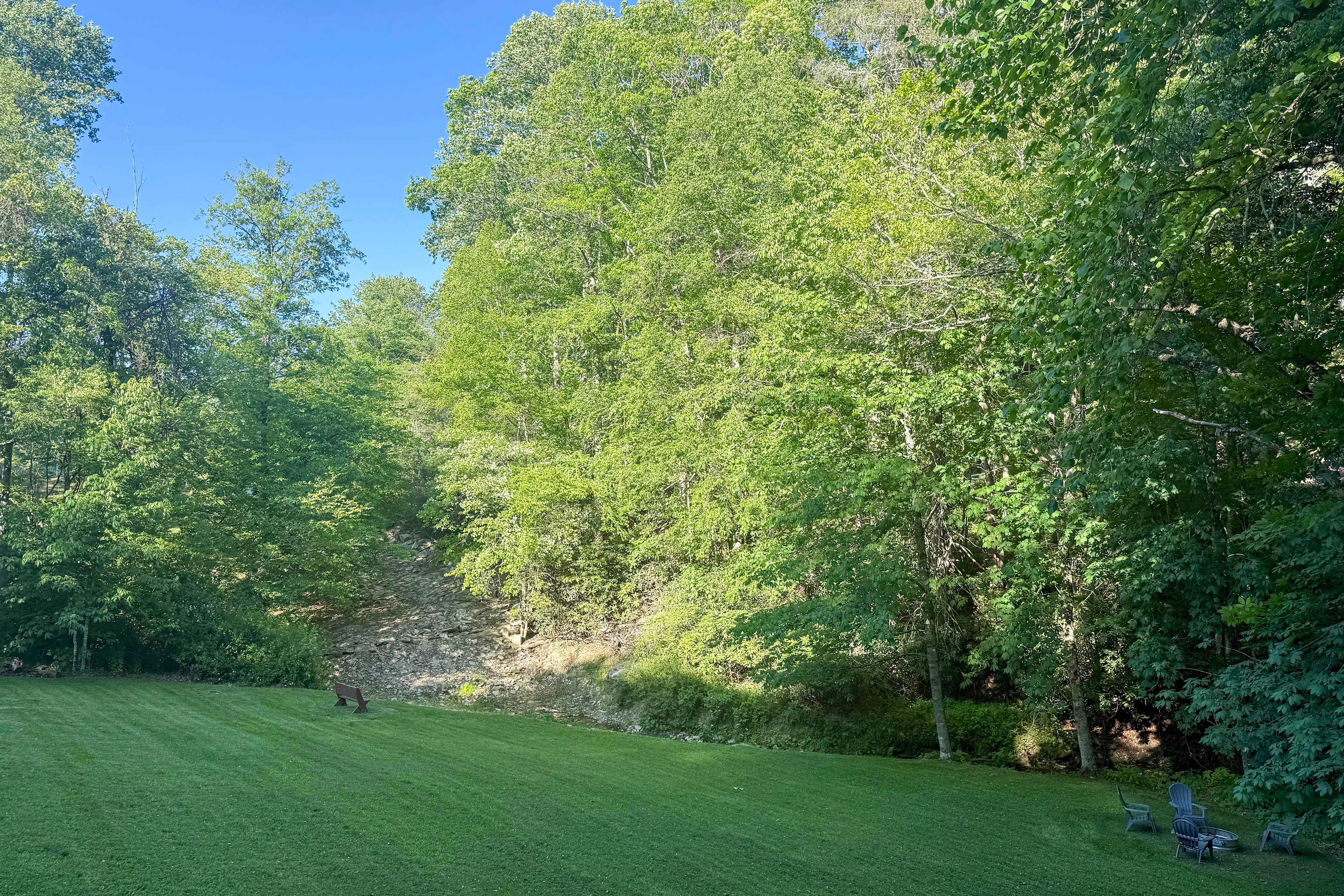 Yard & Creek Access