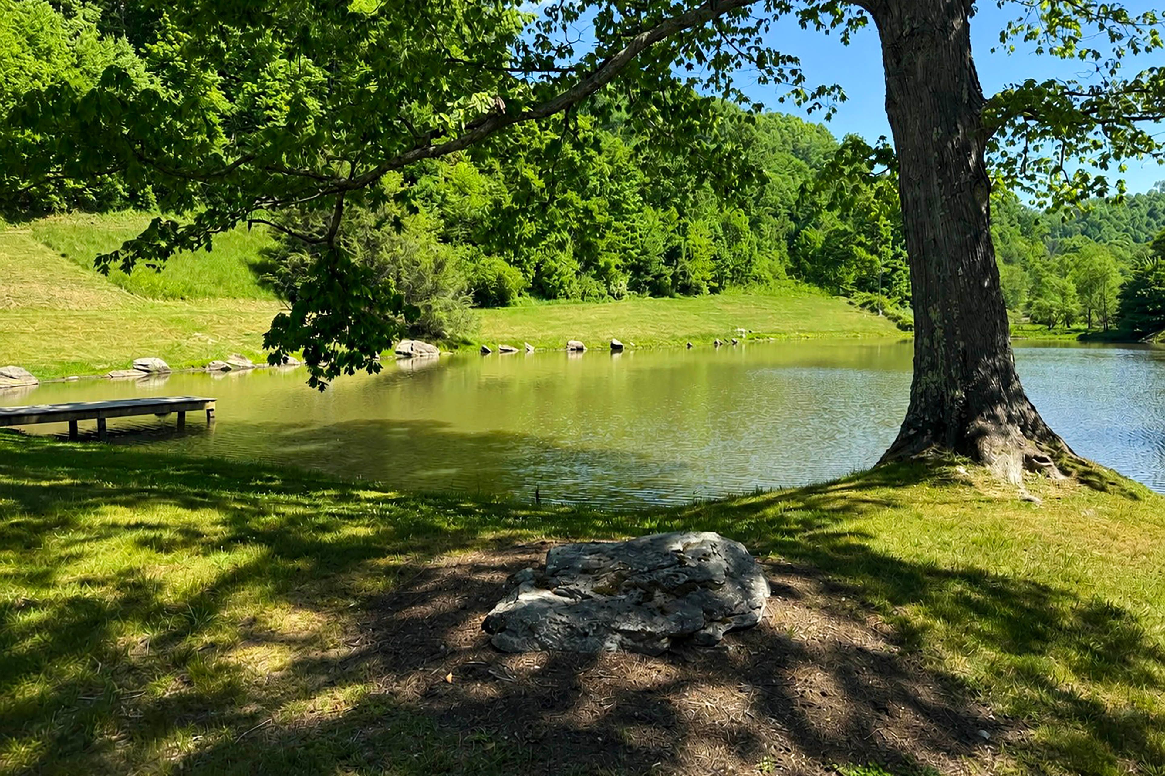 Walk to Different Drum Lake