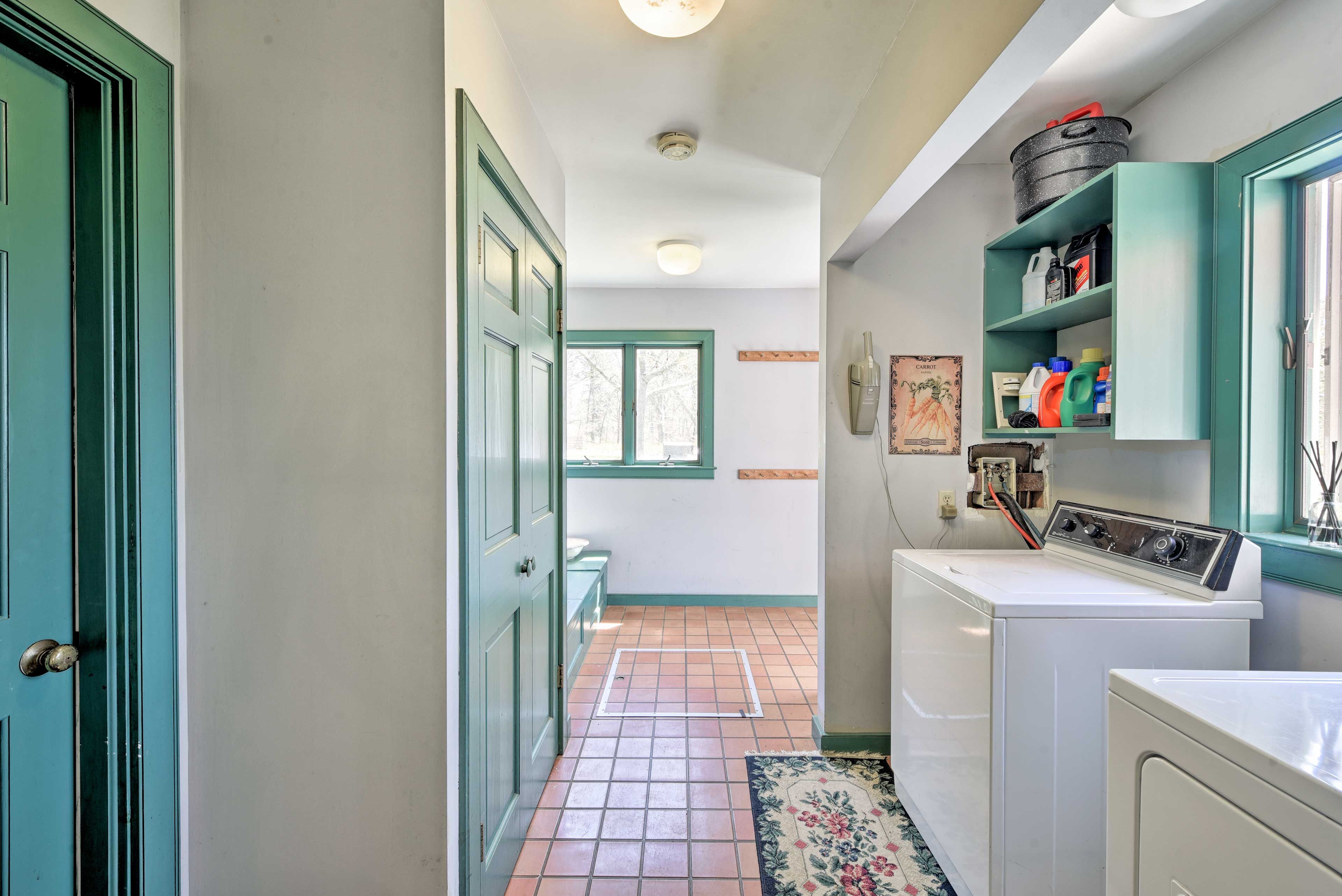 Mud Room | Laundry Room
