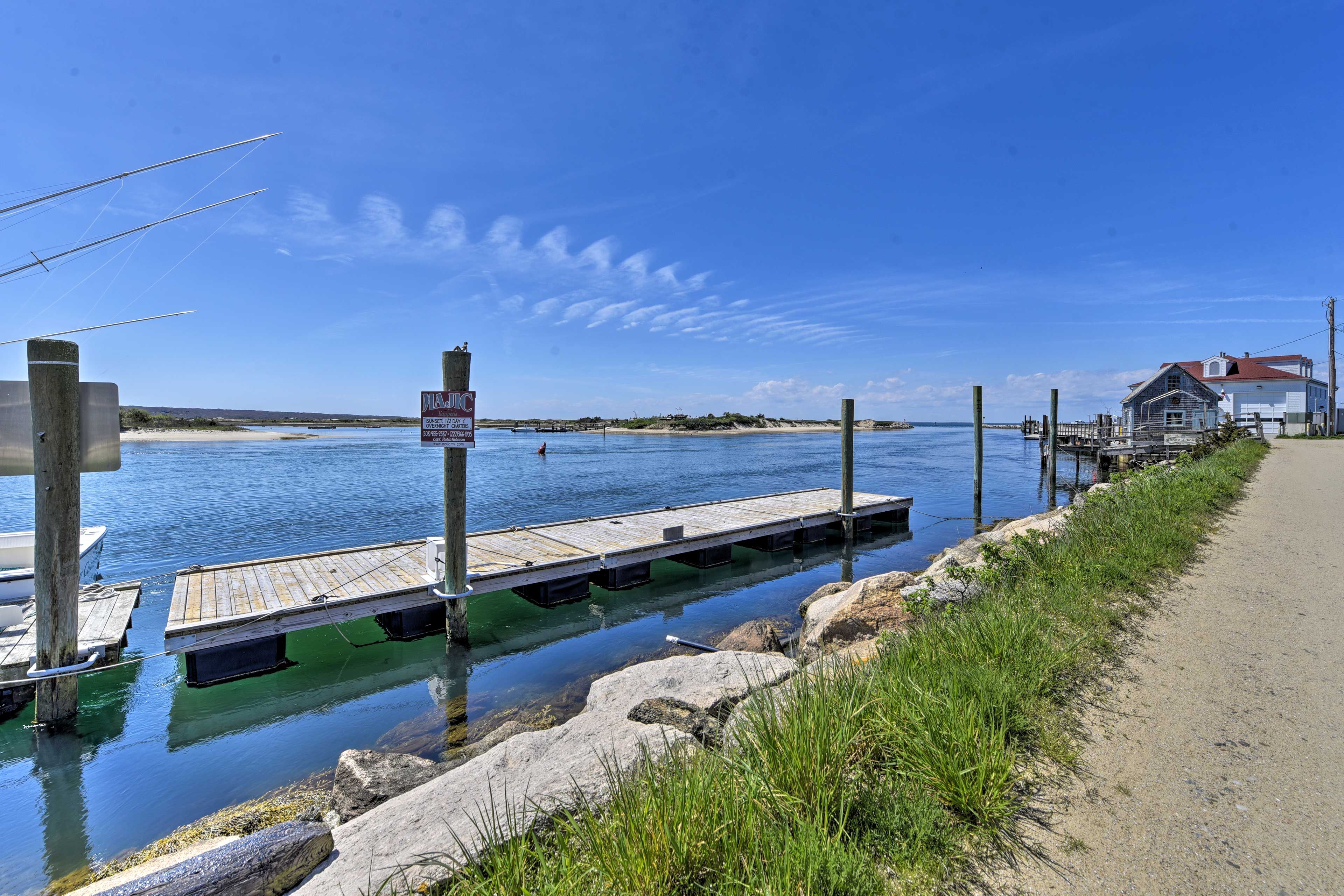 Menemsha Harbor | Walking Distance