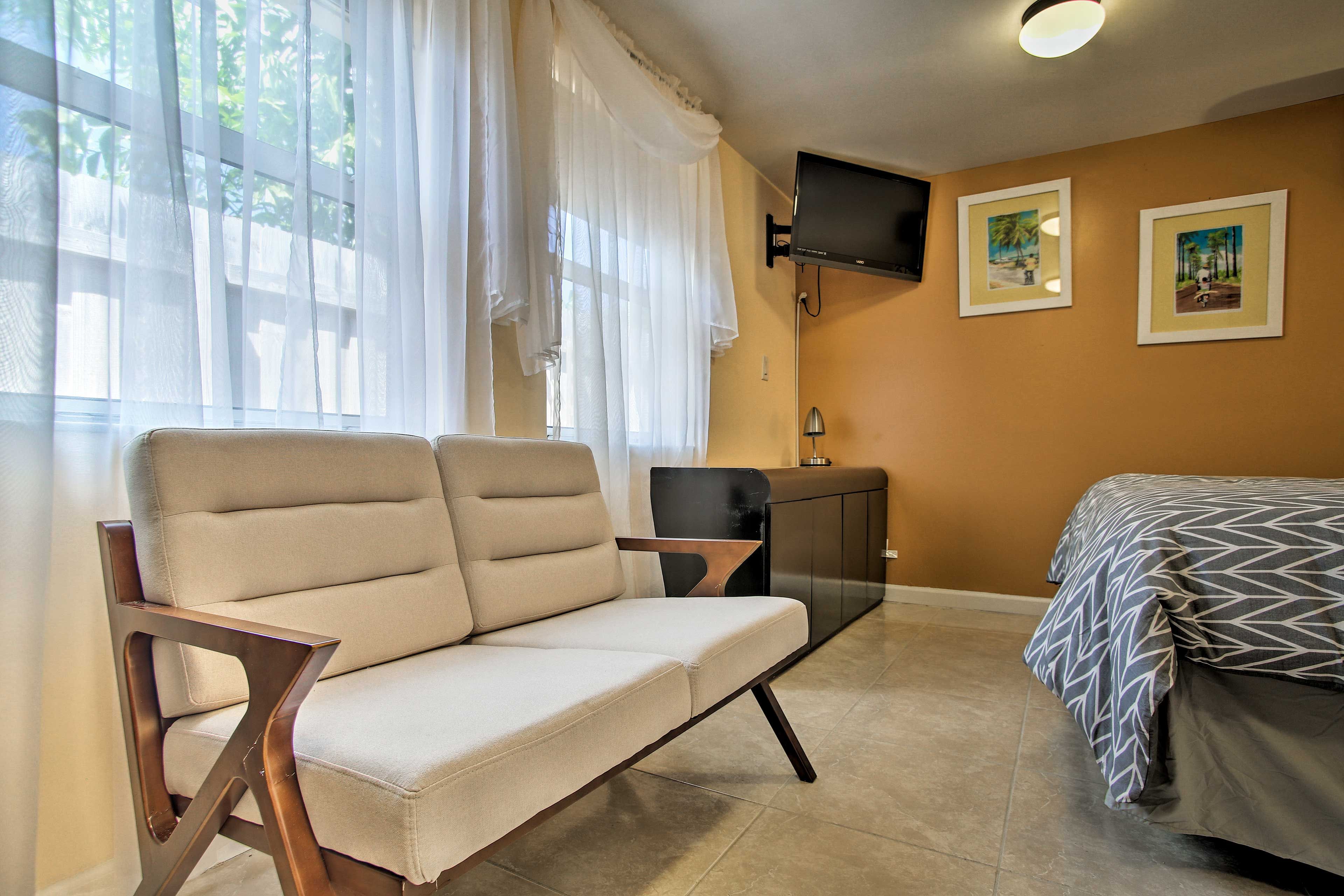 Take a seat to put on your water shoes before heading out.