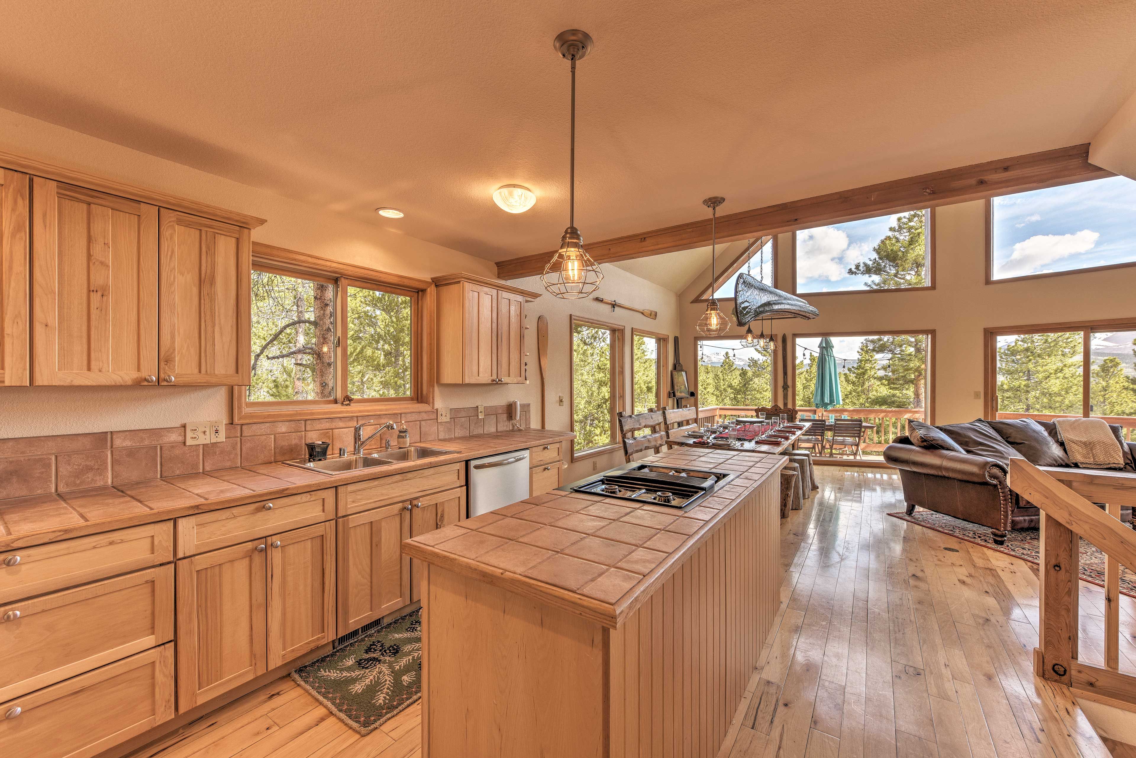 There's plenty of counter space for a hefty meal prep.