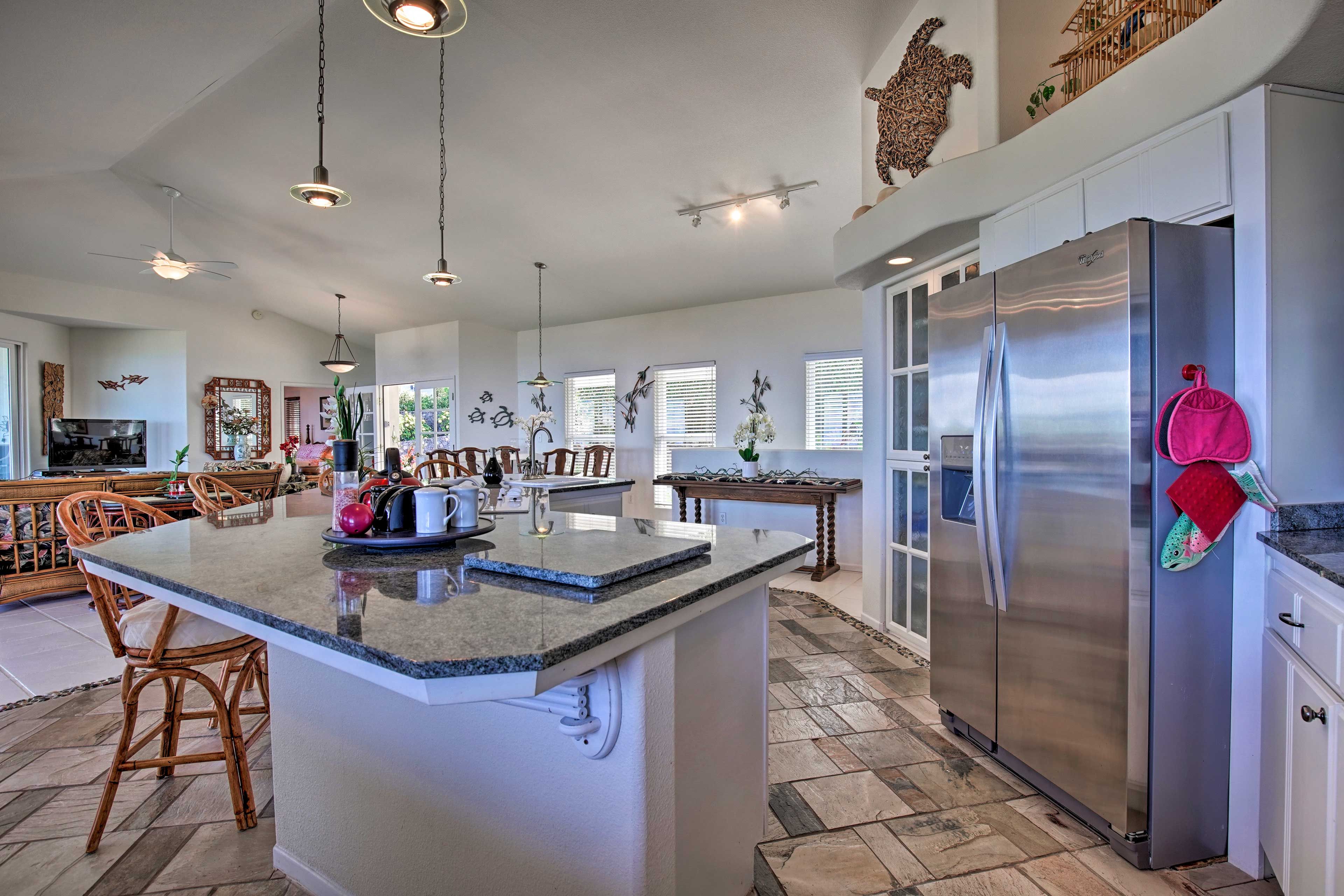 This kitchen is fully equipped with all the culinary essentials!