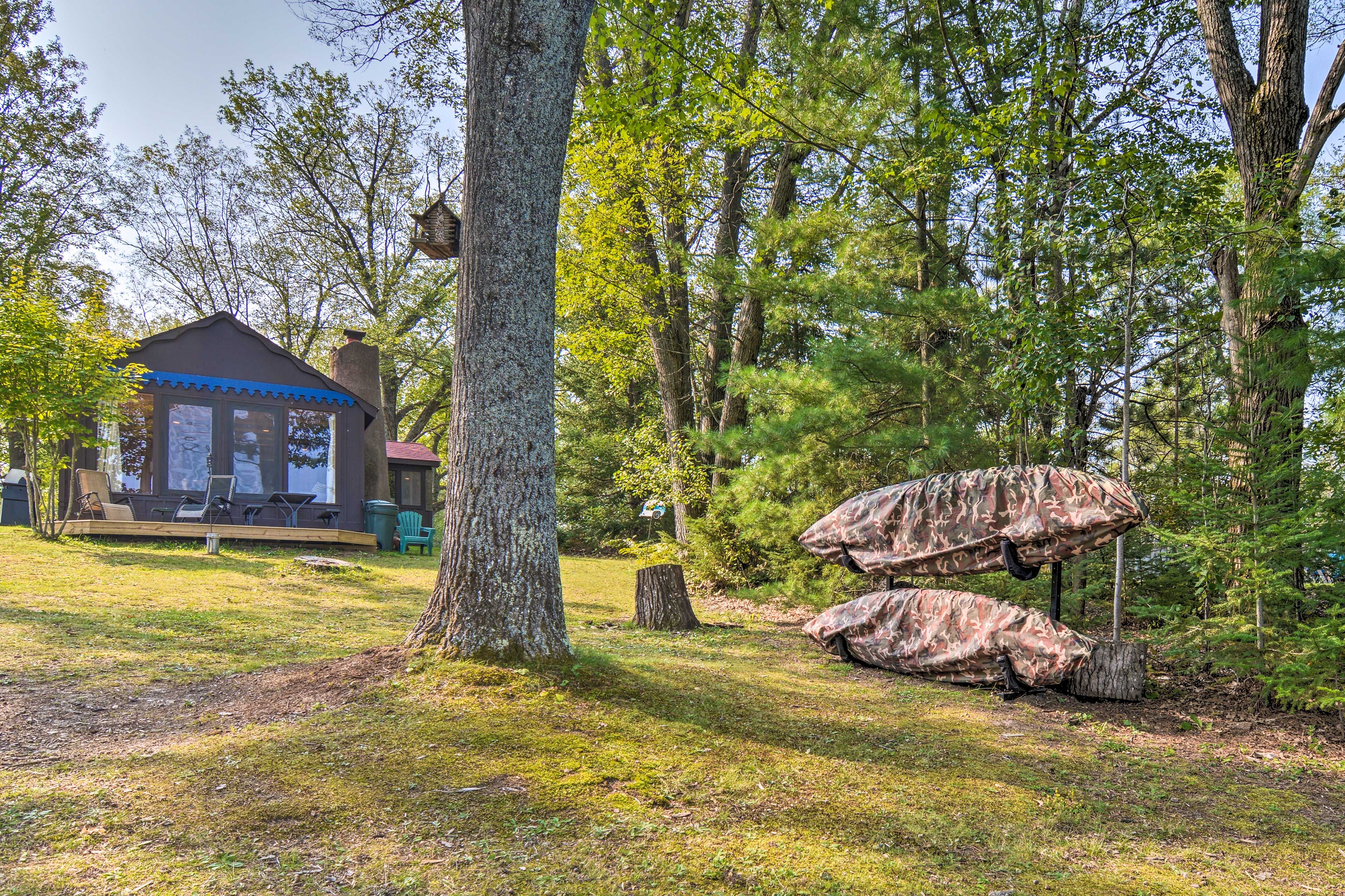 Outdoor Space | Kayaks Provided
