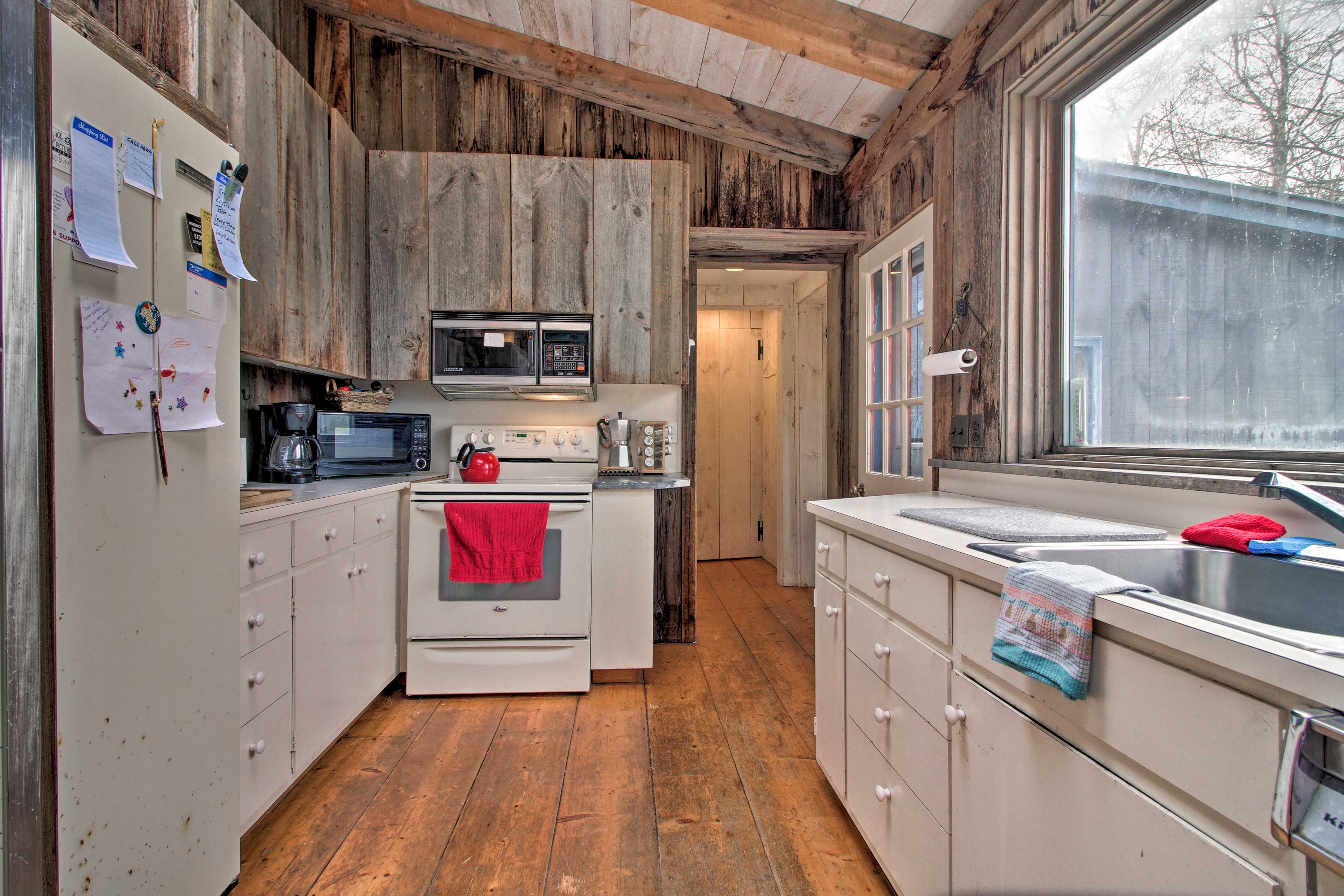 The kitchen is fully equipped with all the cooking basics.