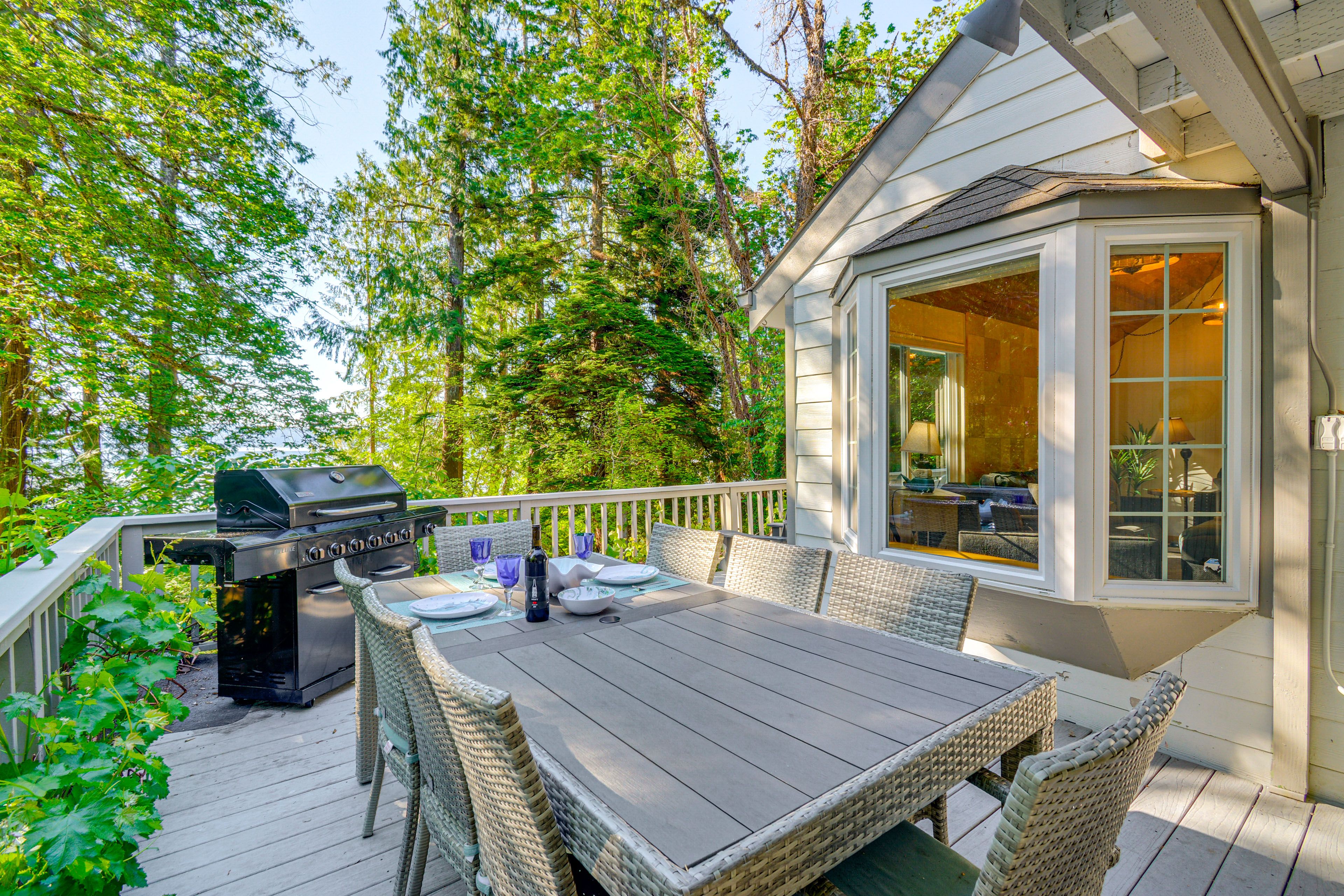 Furnished Deck | Gas Grill | Water Views