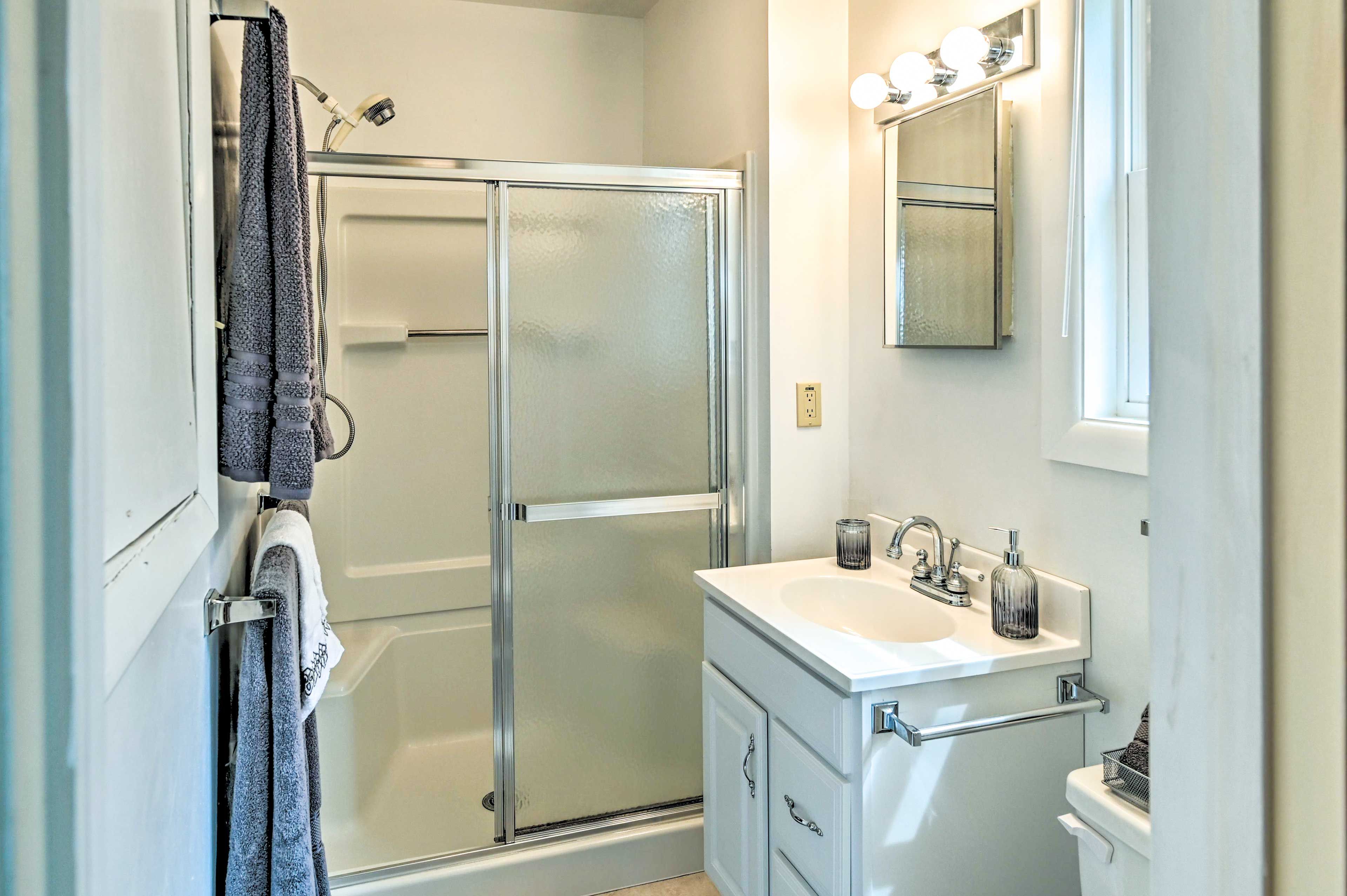 En-Suite Bathroom | Hair Dryer