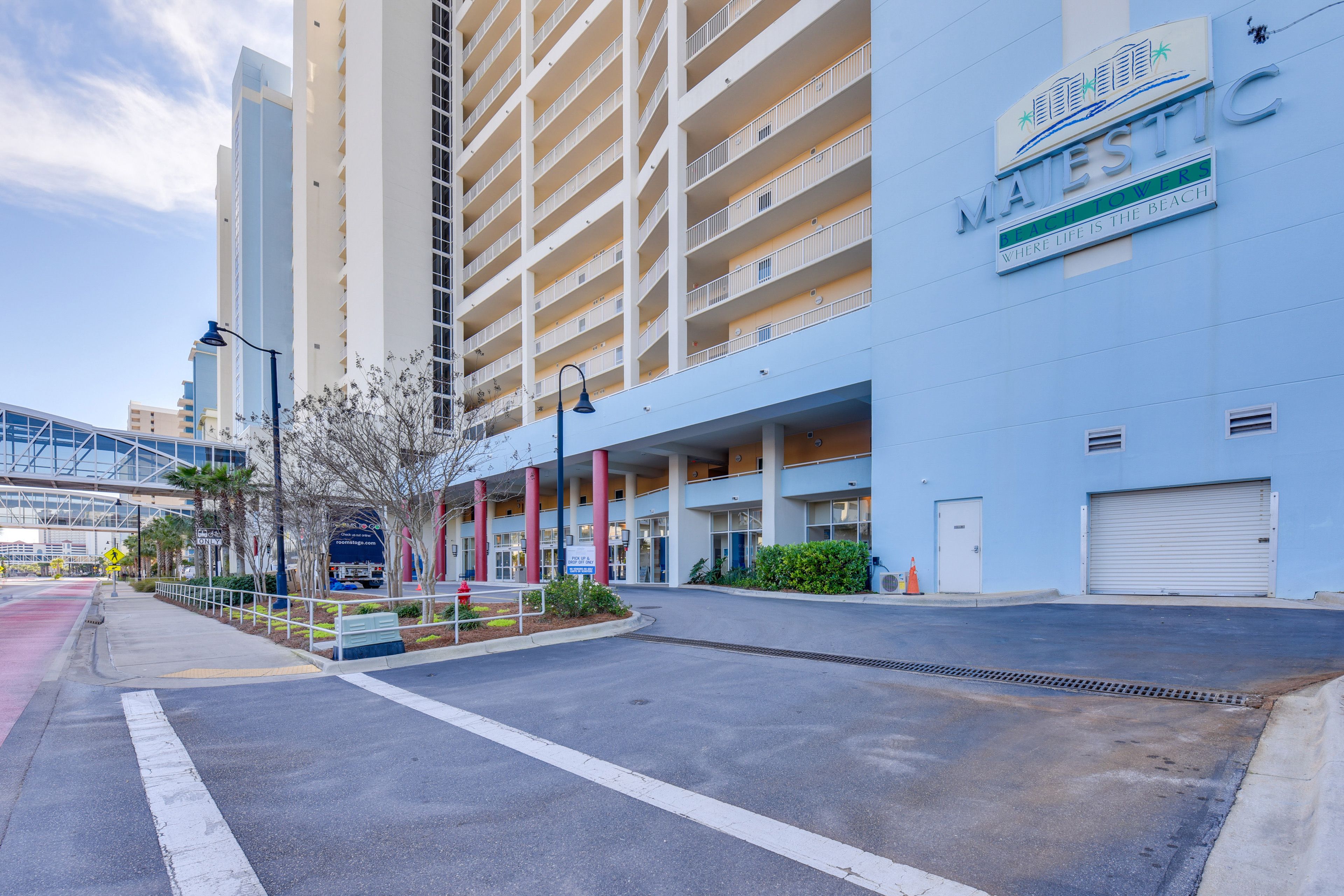 Community Exterior | Gated Garage (2 Vehicles, w/ Fee)