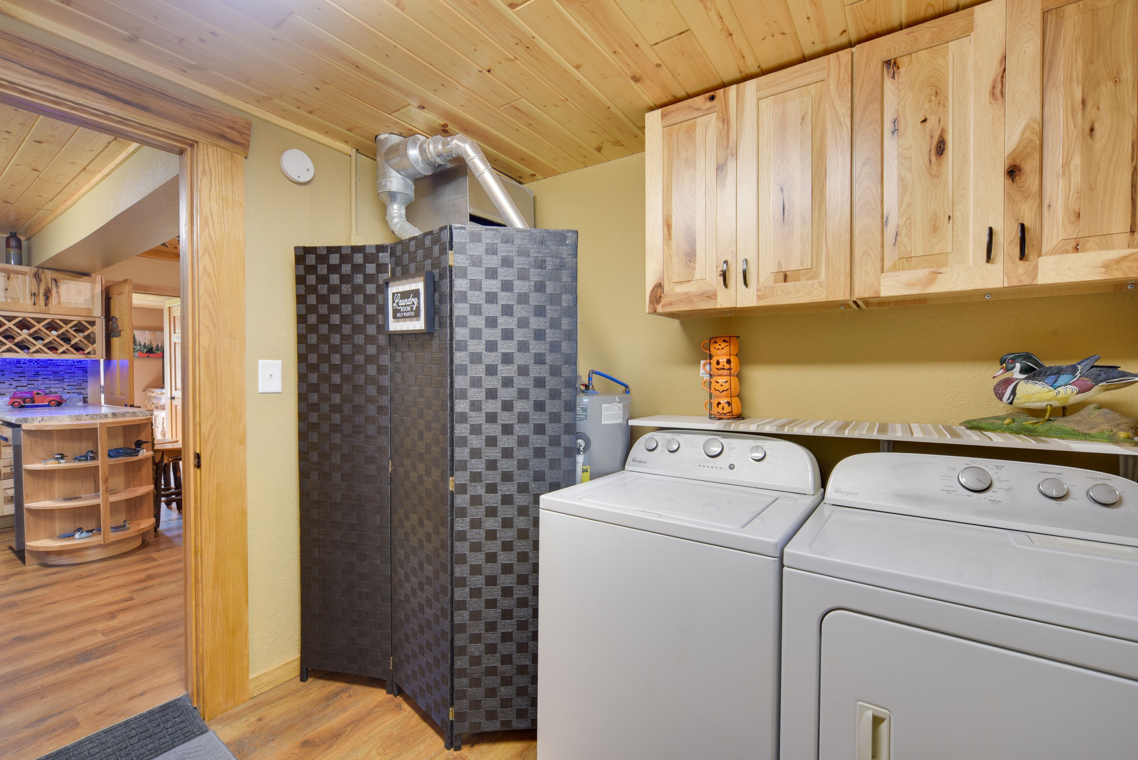Laundry Room | Main Level | Washer/Dryer