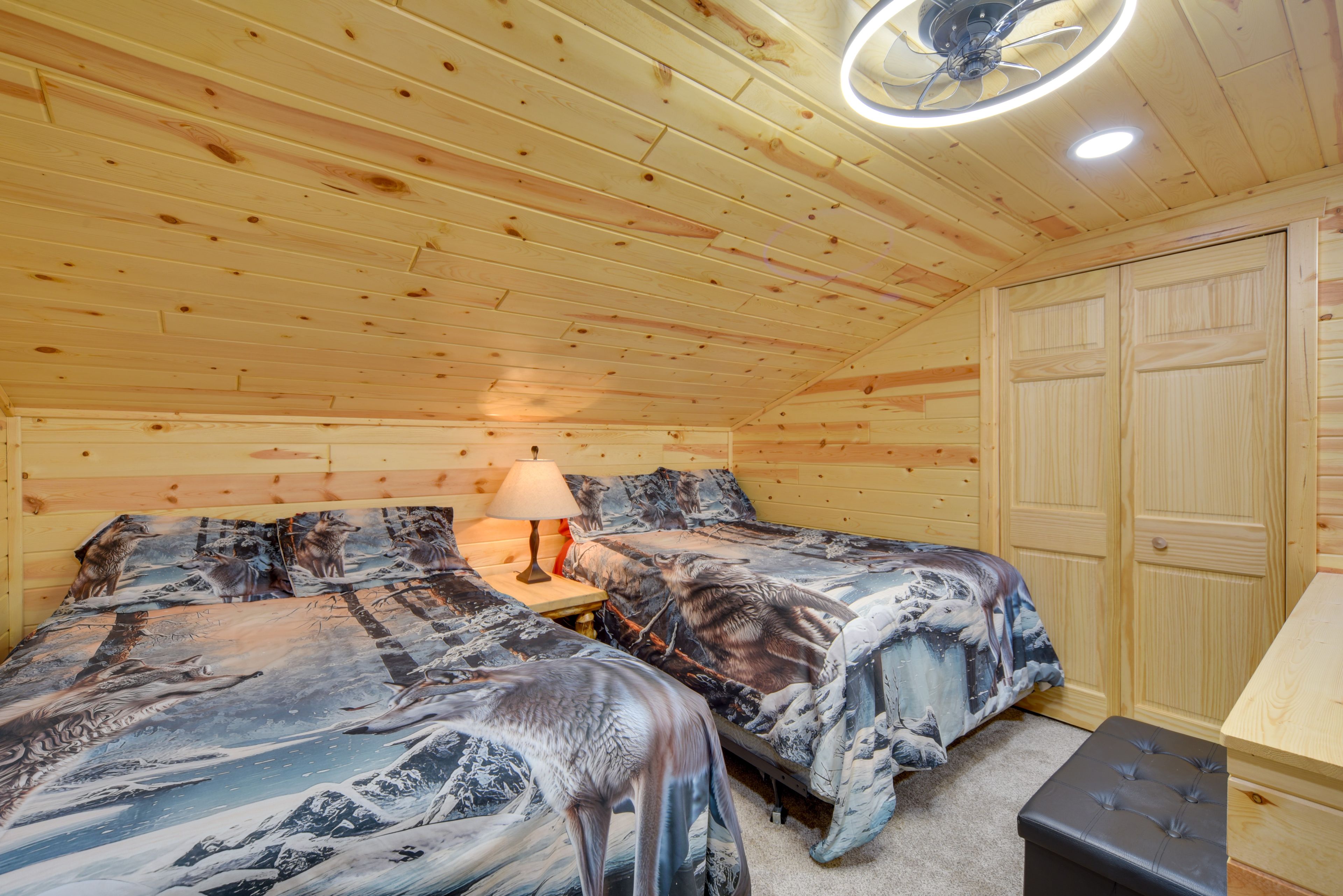 Bedroom 3 (Loft) | Top Level | 2 Full Beds