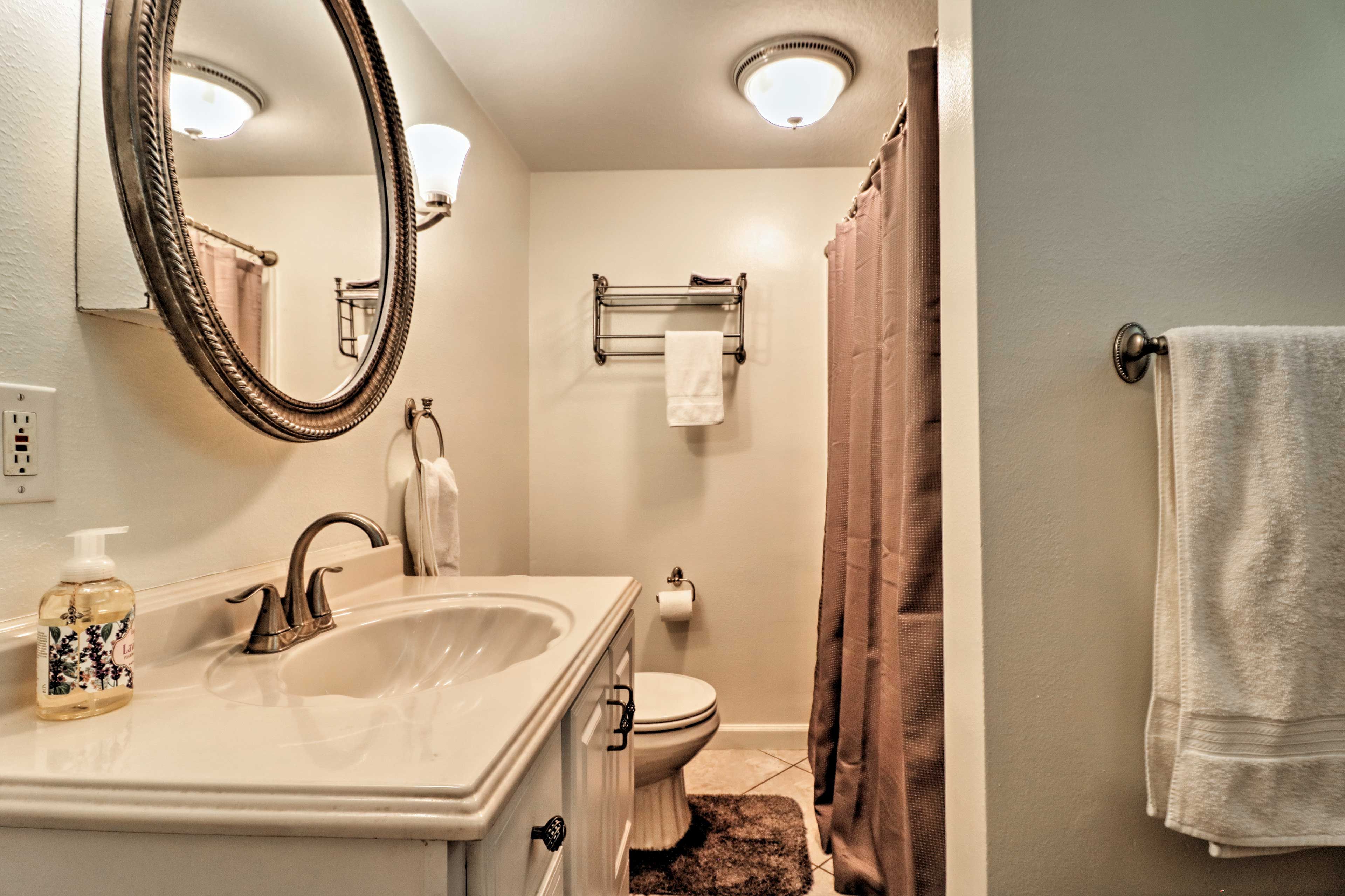 Full Bathroom