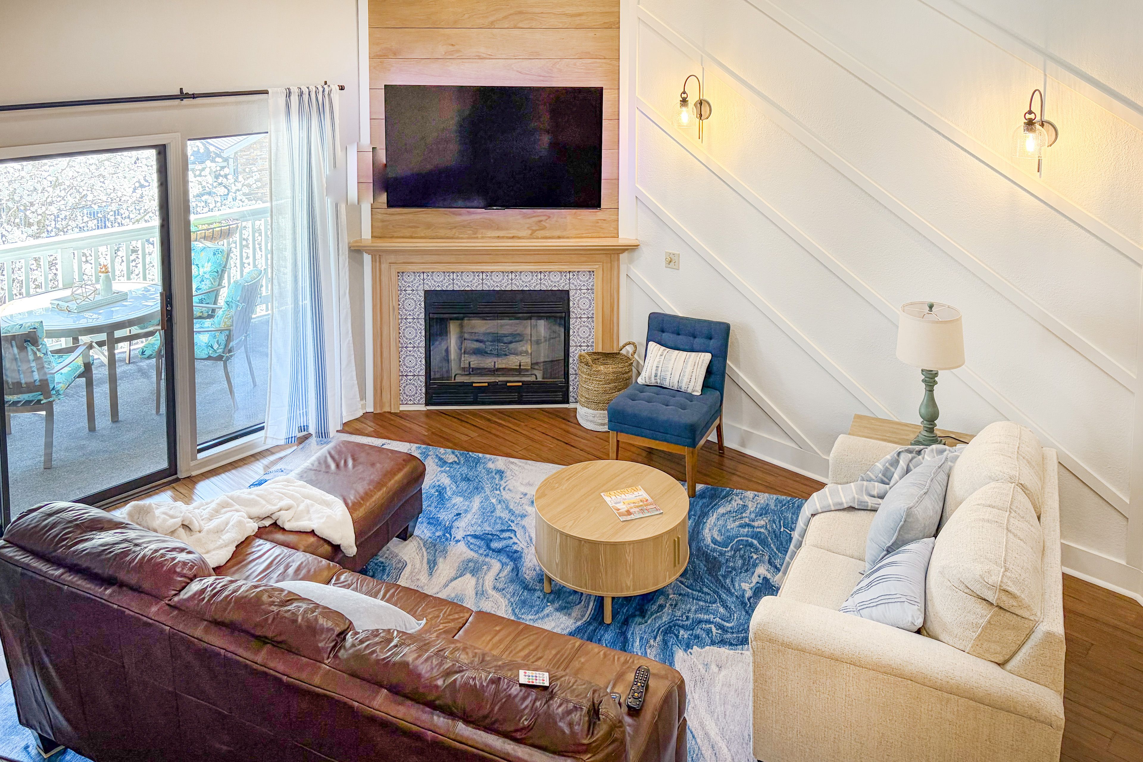 Branson Vacation Rental | 4BR | 3BA | 2,100 Sq Ft | Stairs Required