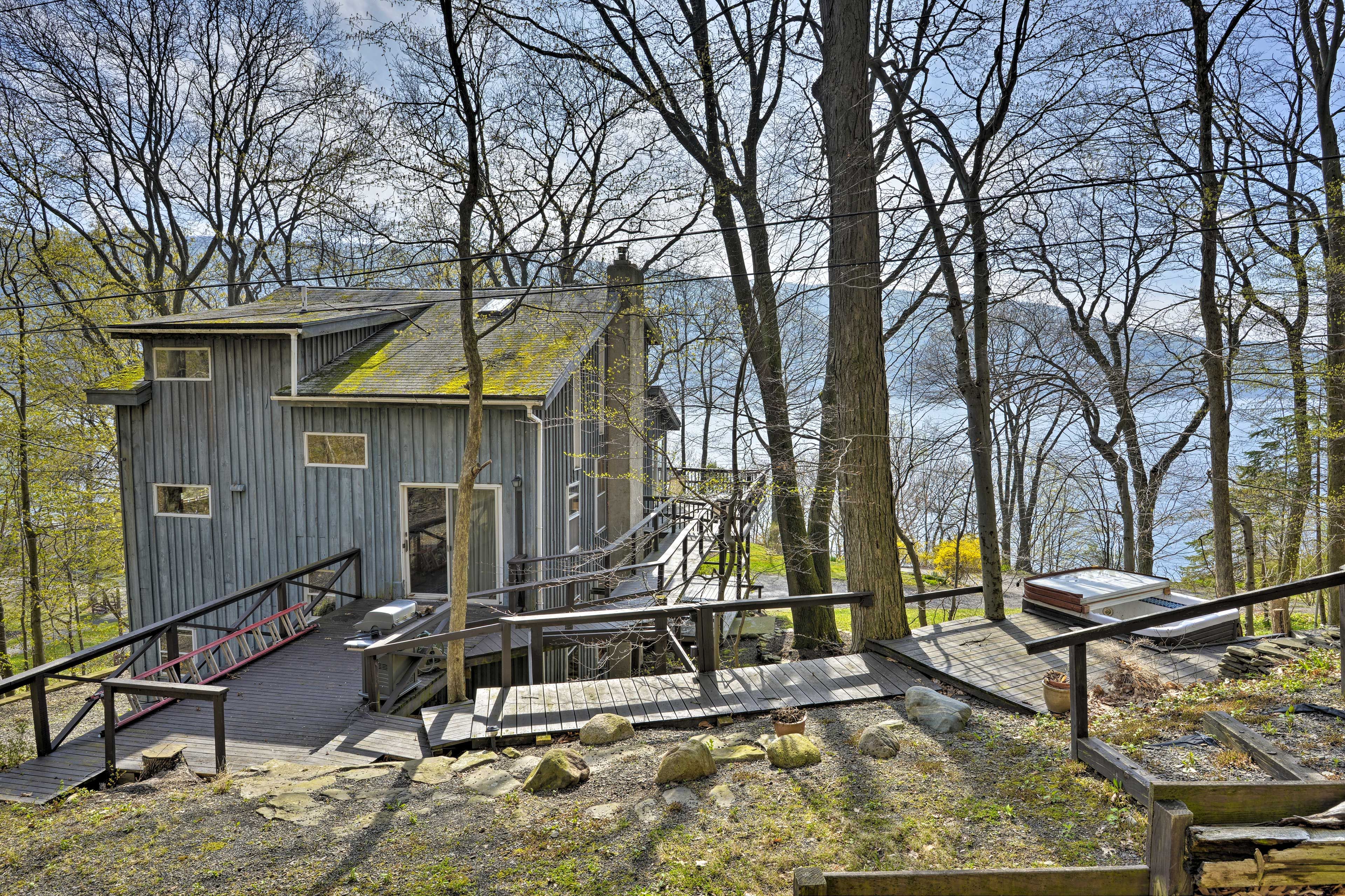 Exterior | Lake Access | Spacious Deck