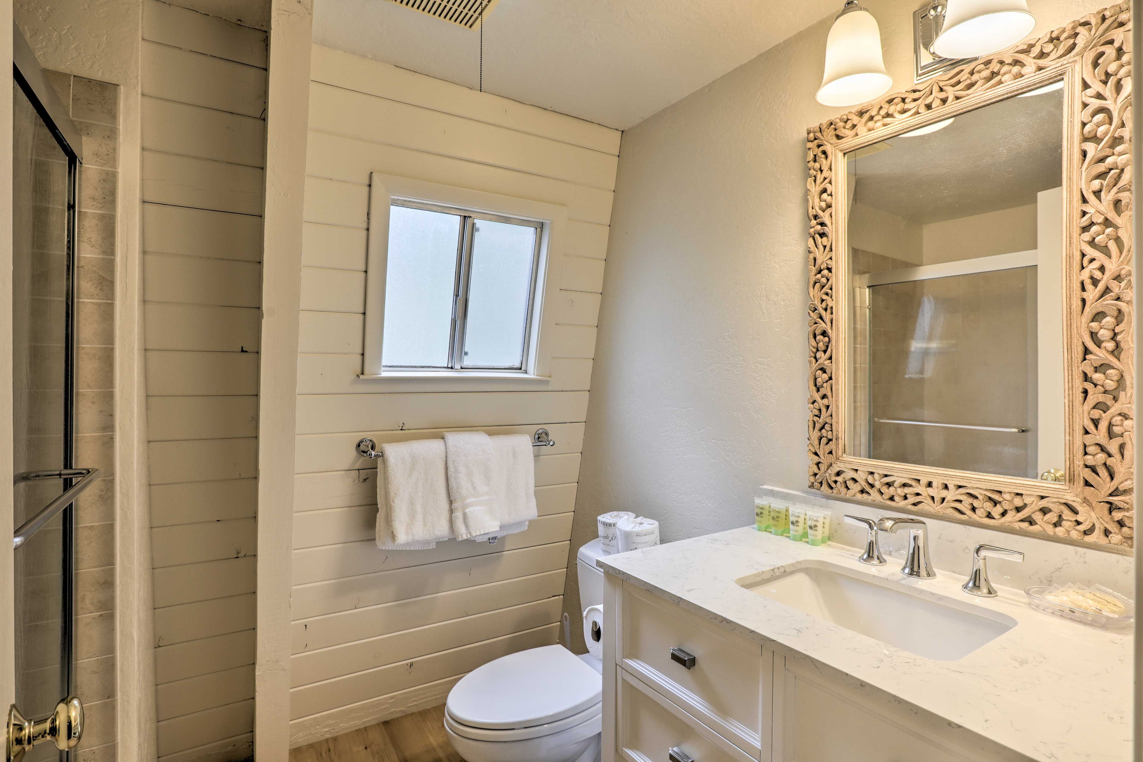 Full Bathroom