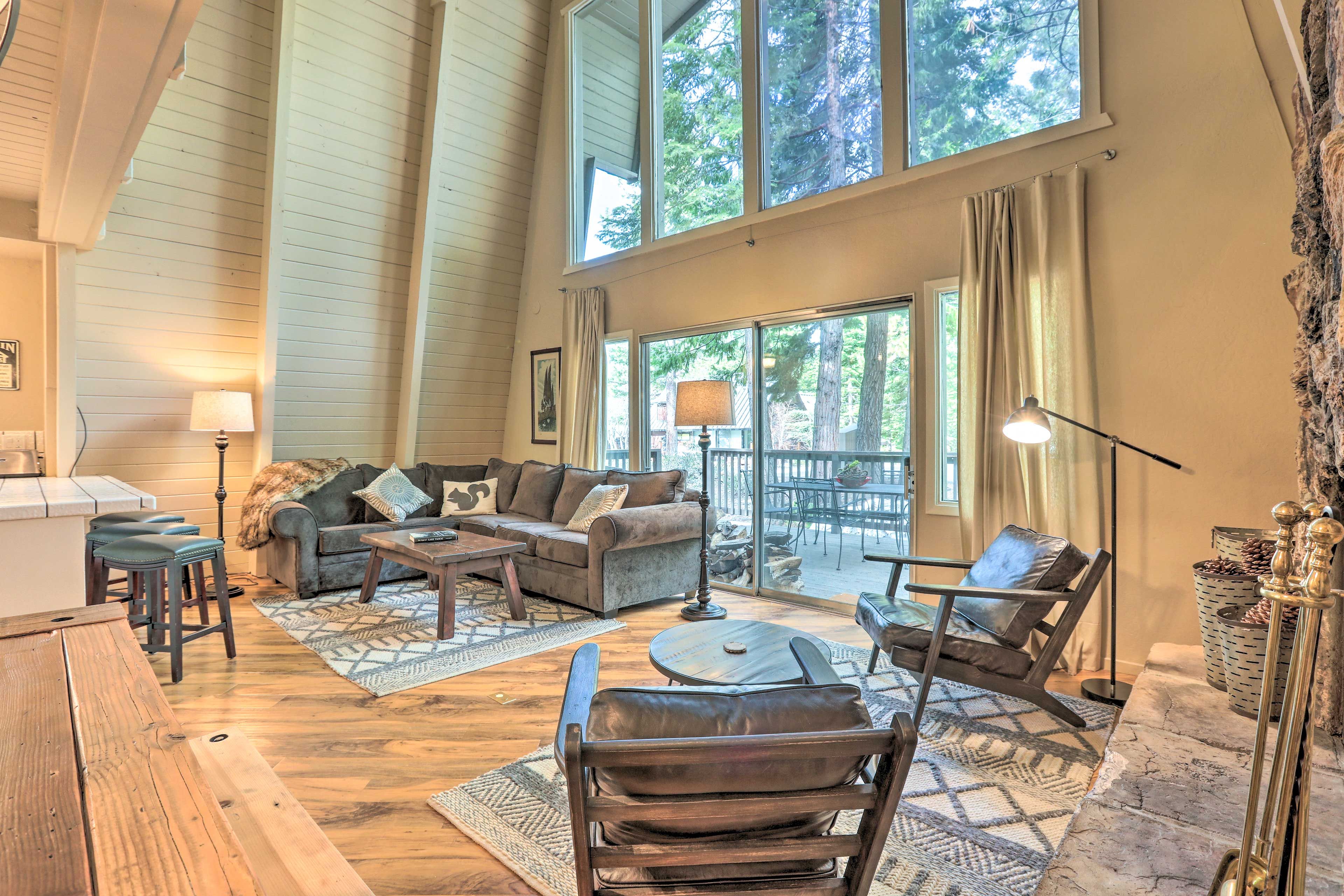 Carnelian Bay Vacation Rental | 3BR | 2BA | 1,640 Sq Ft | Stairs Required