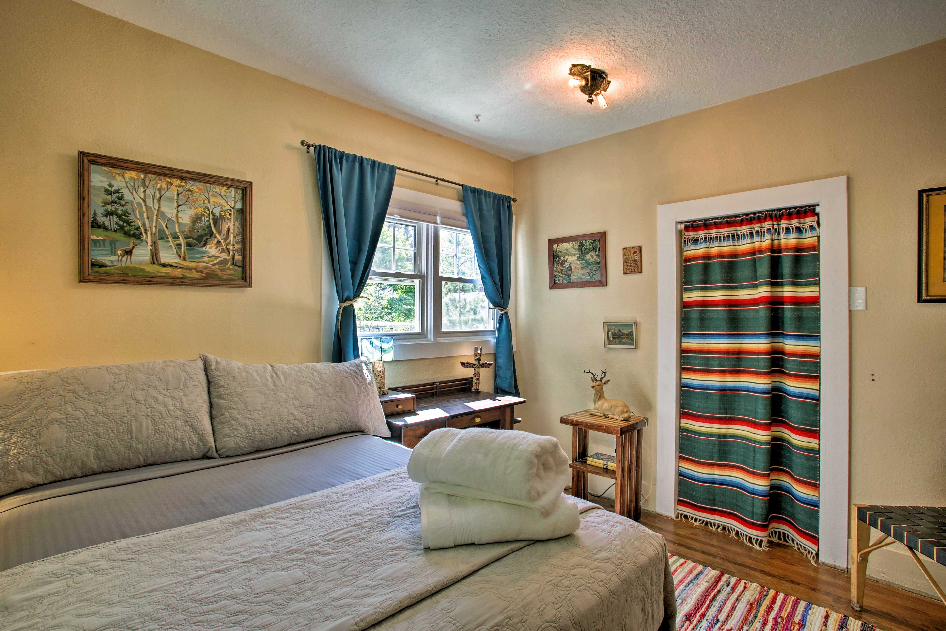 Linens and towels are included during your stay.