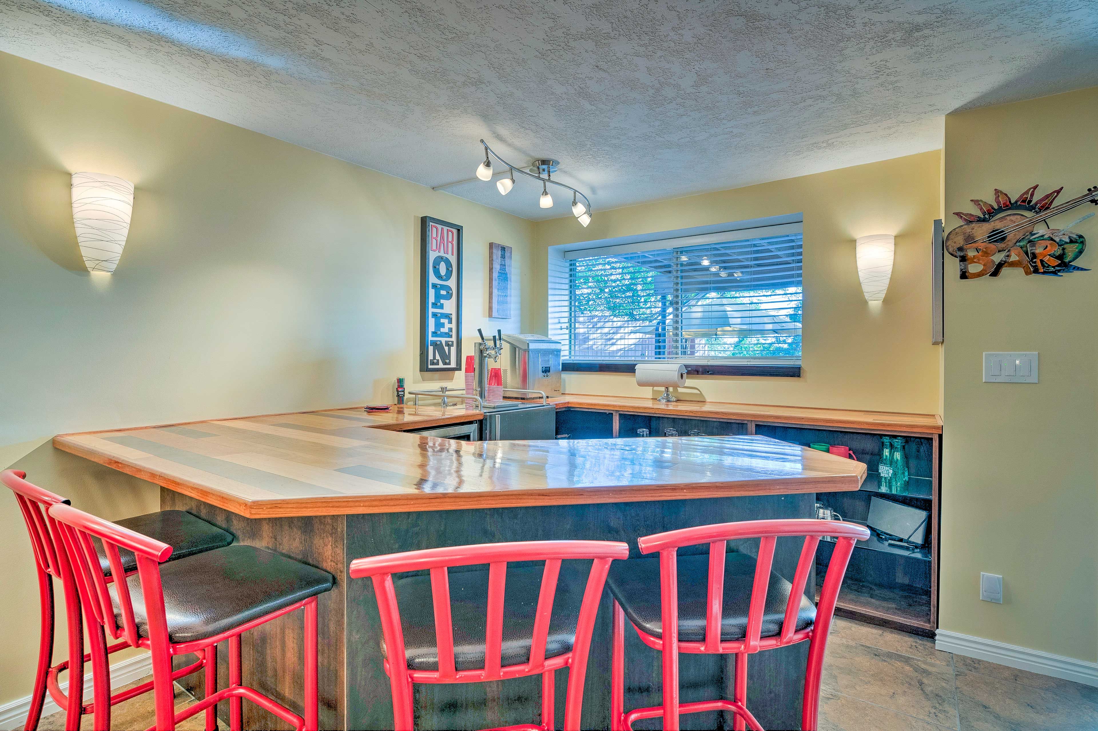 Wet Bar
