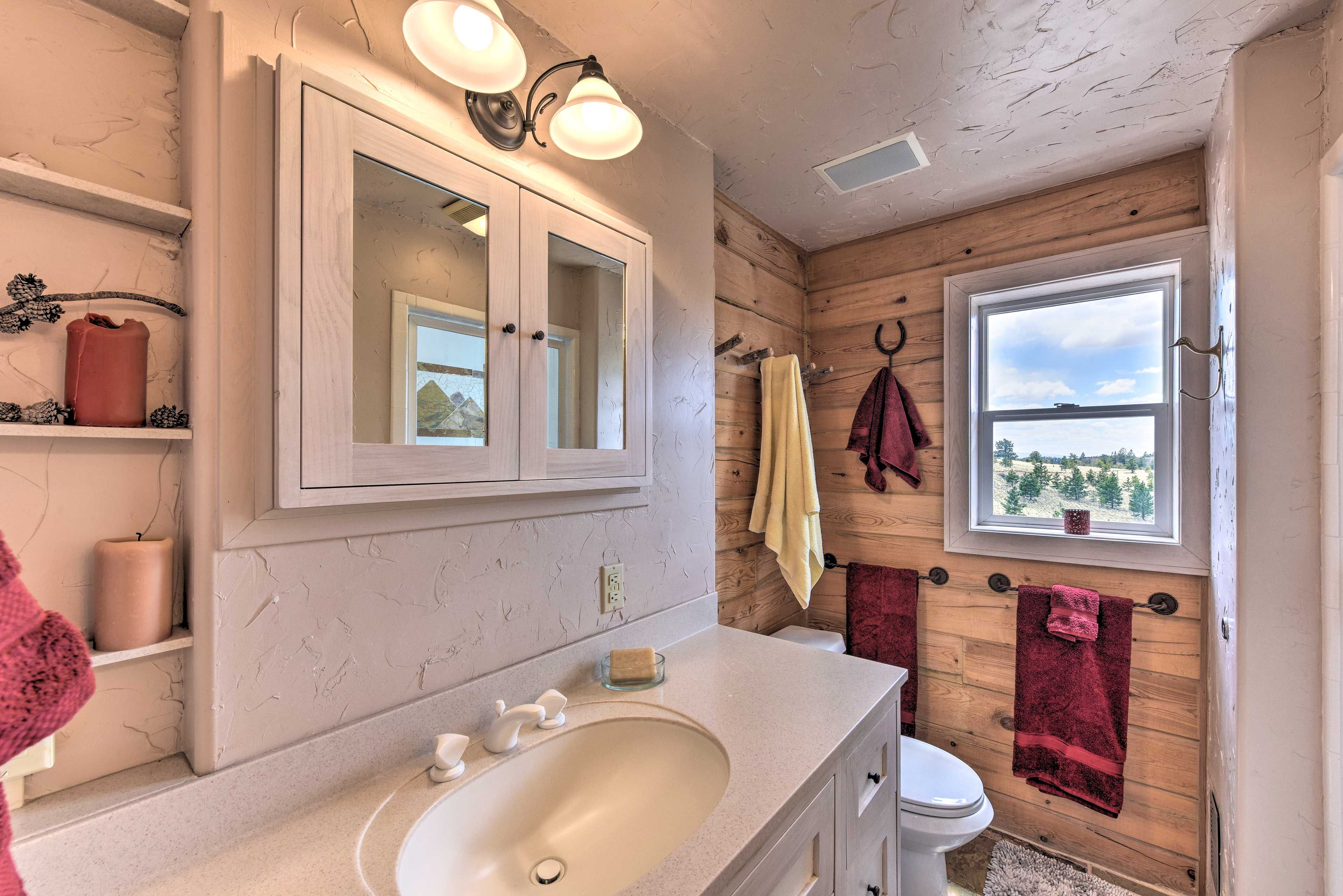 Towels and linens are provided during your stay.