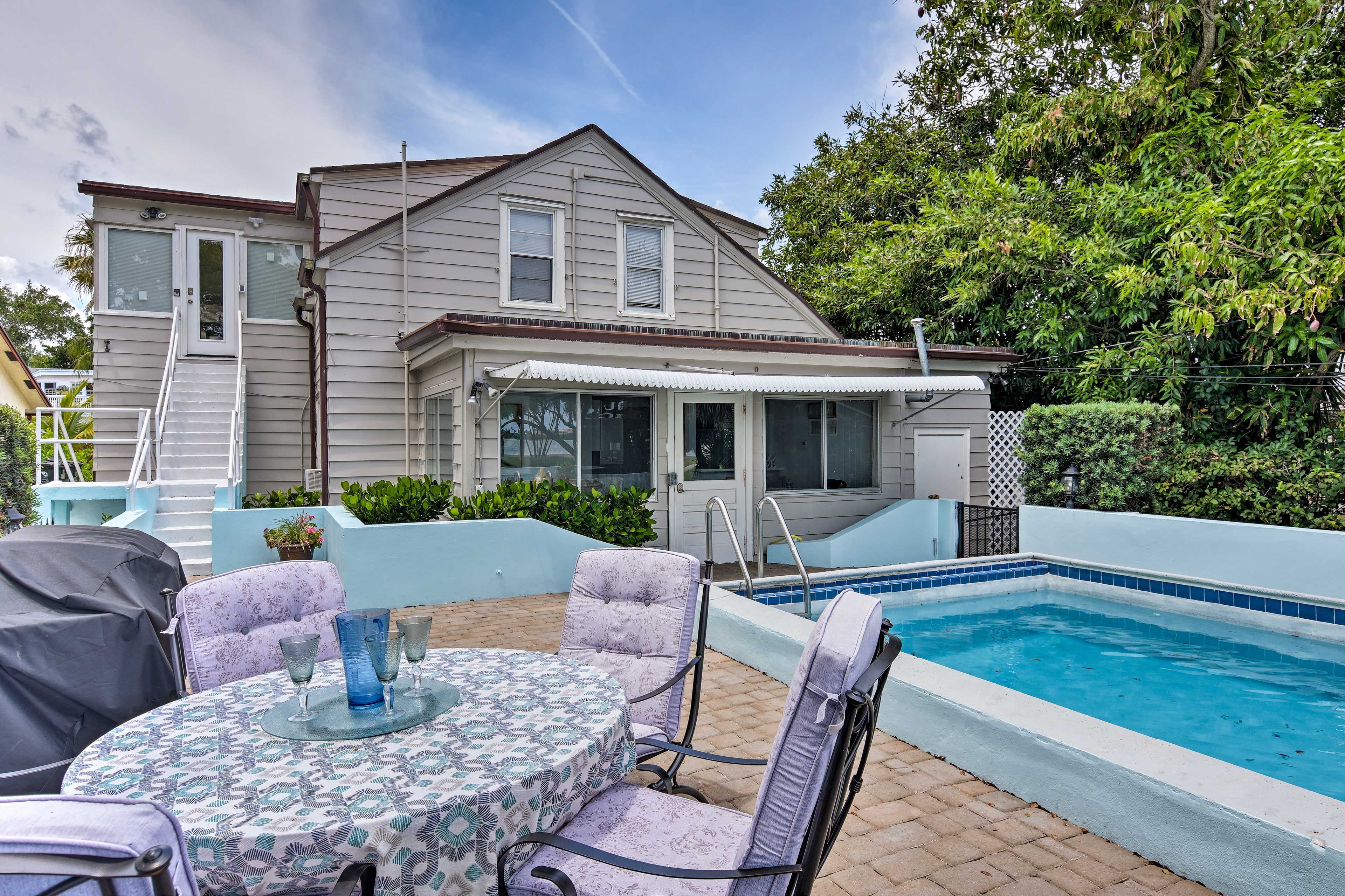 This Lake Worth home has an in-ground pool!