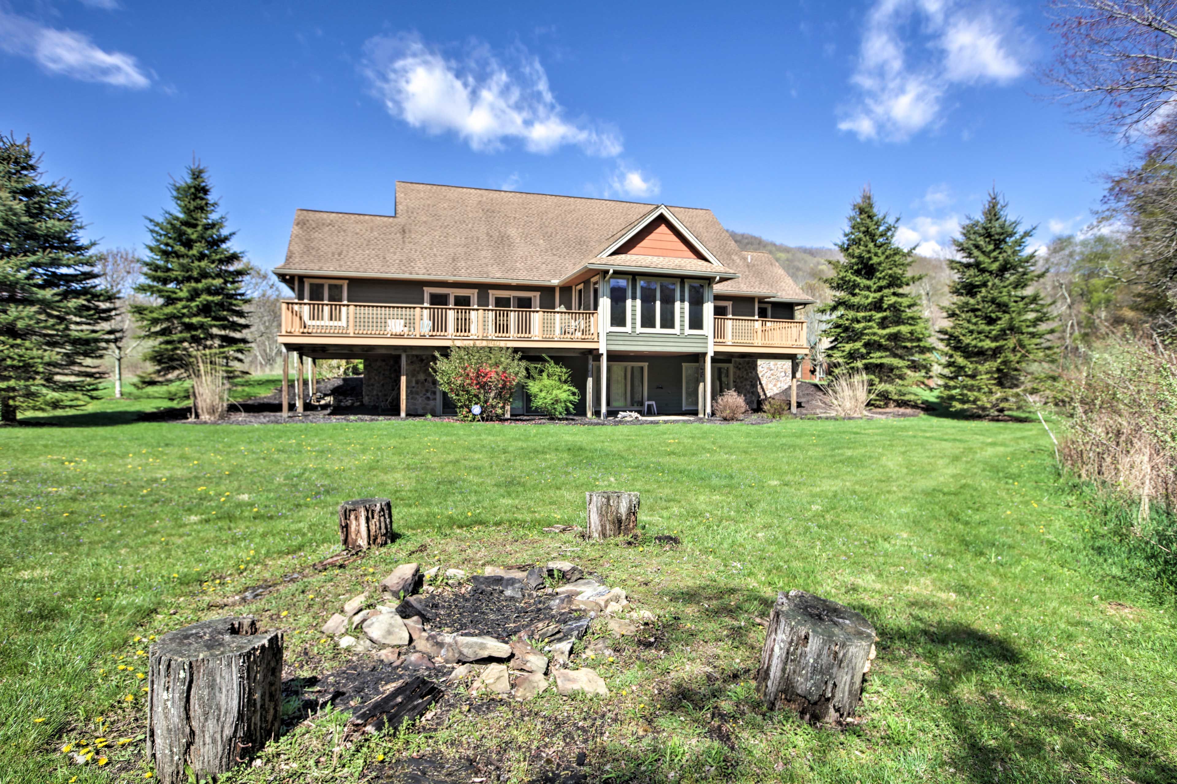 Backyard | Fire Pit