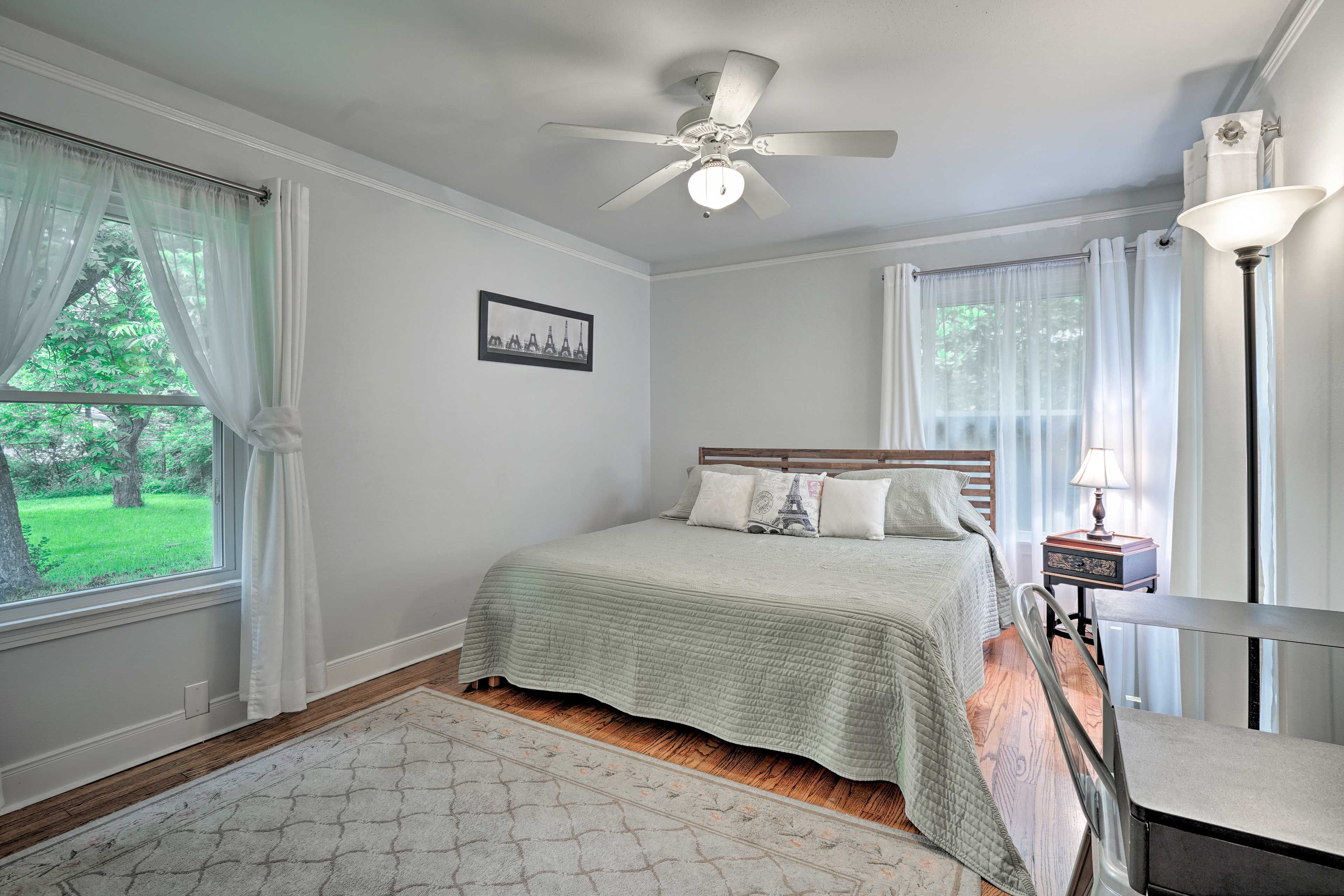 Heads of the household - claim this light & airy bedroom.
