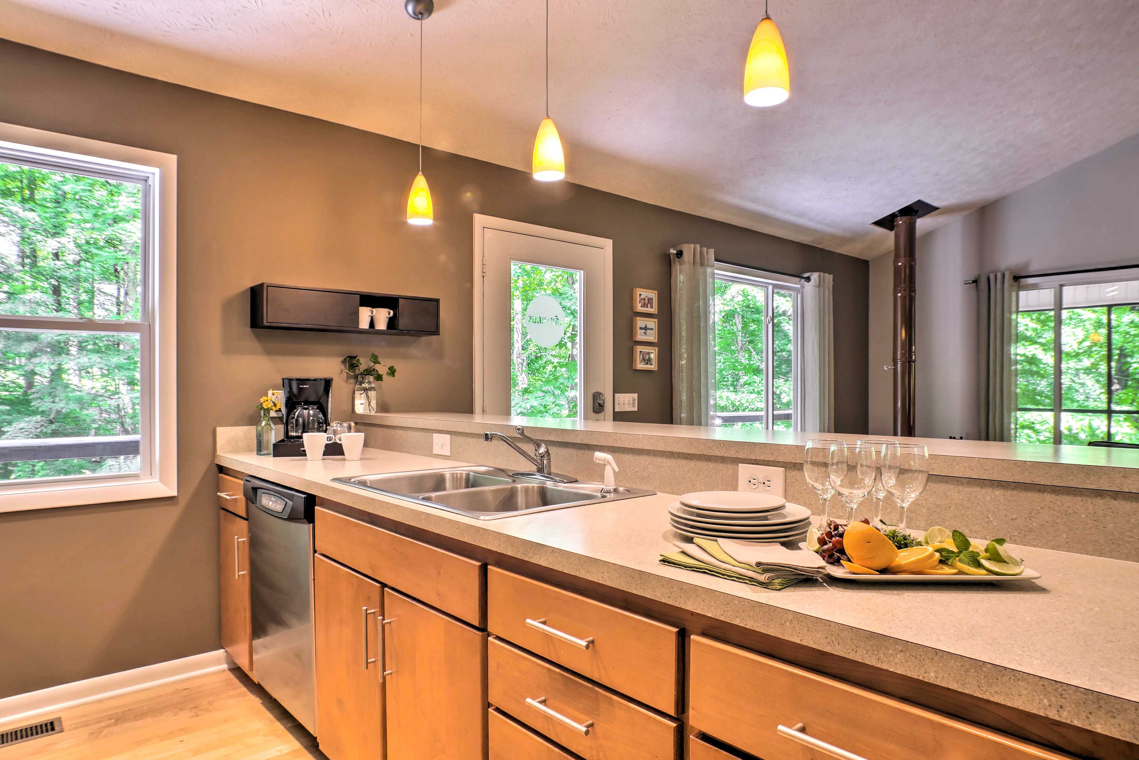 Kitchen | Fully Equipped