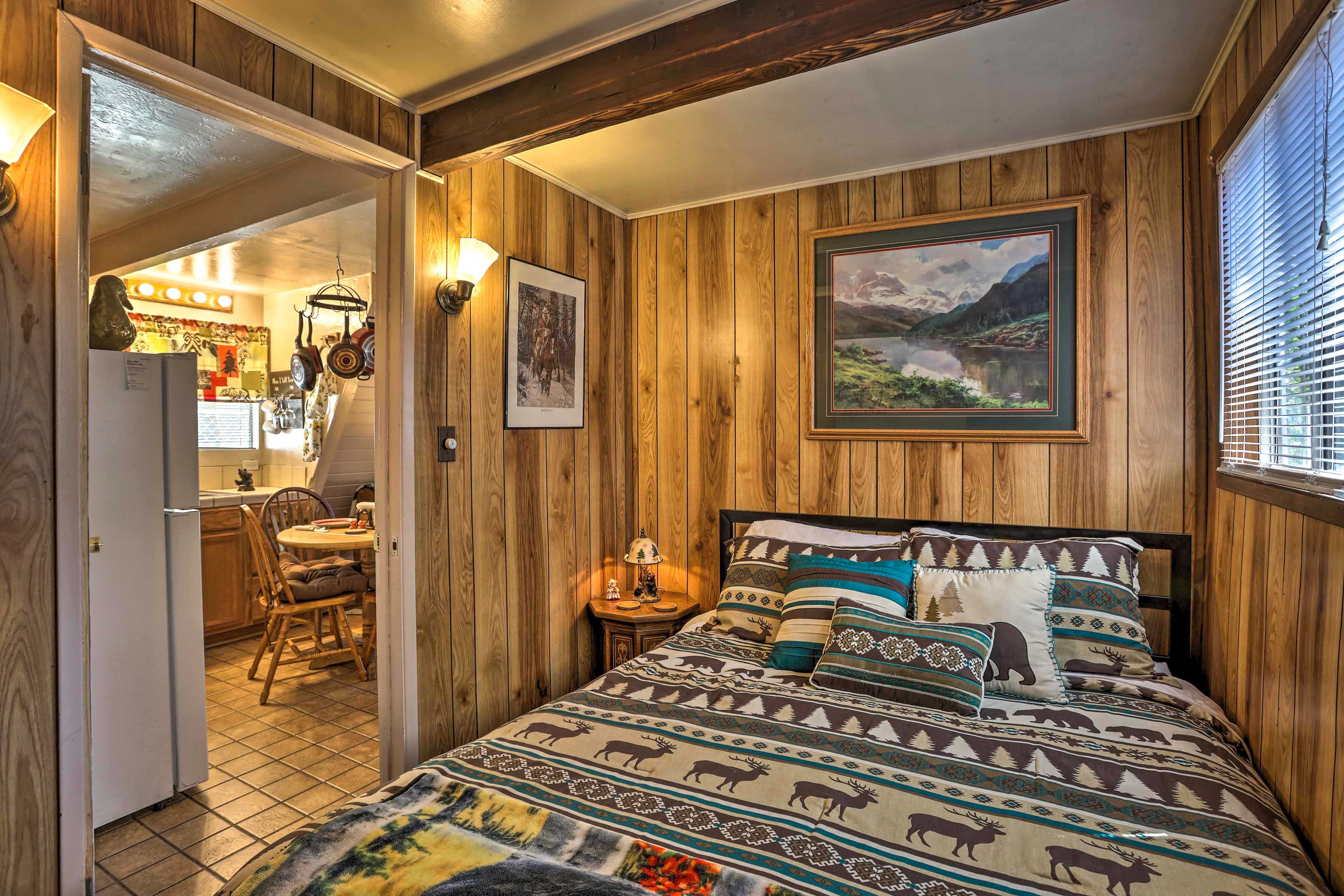 Bedroom | Memory Foam Mattress