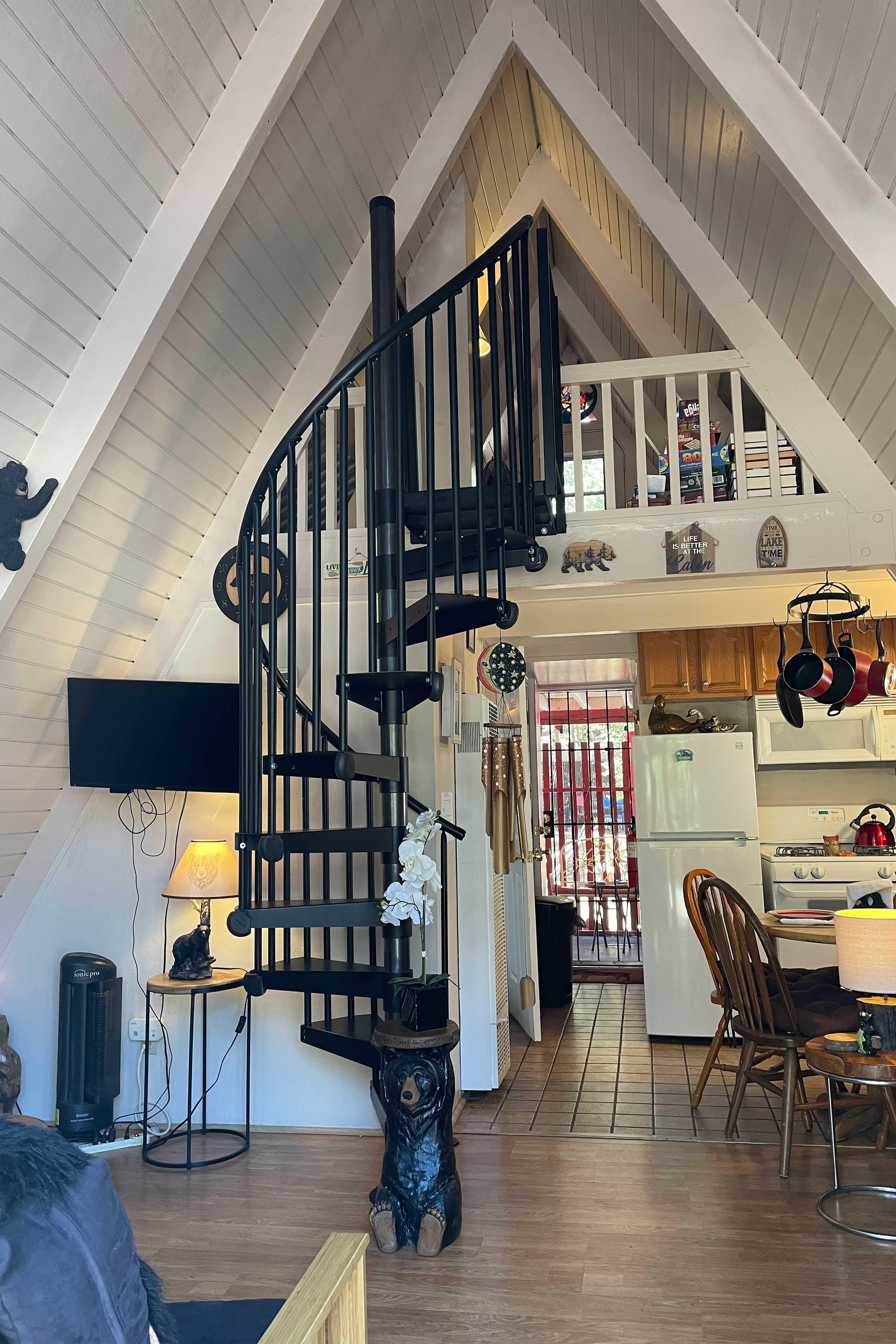 Spiral Staircase | Safety Rails