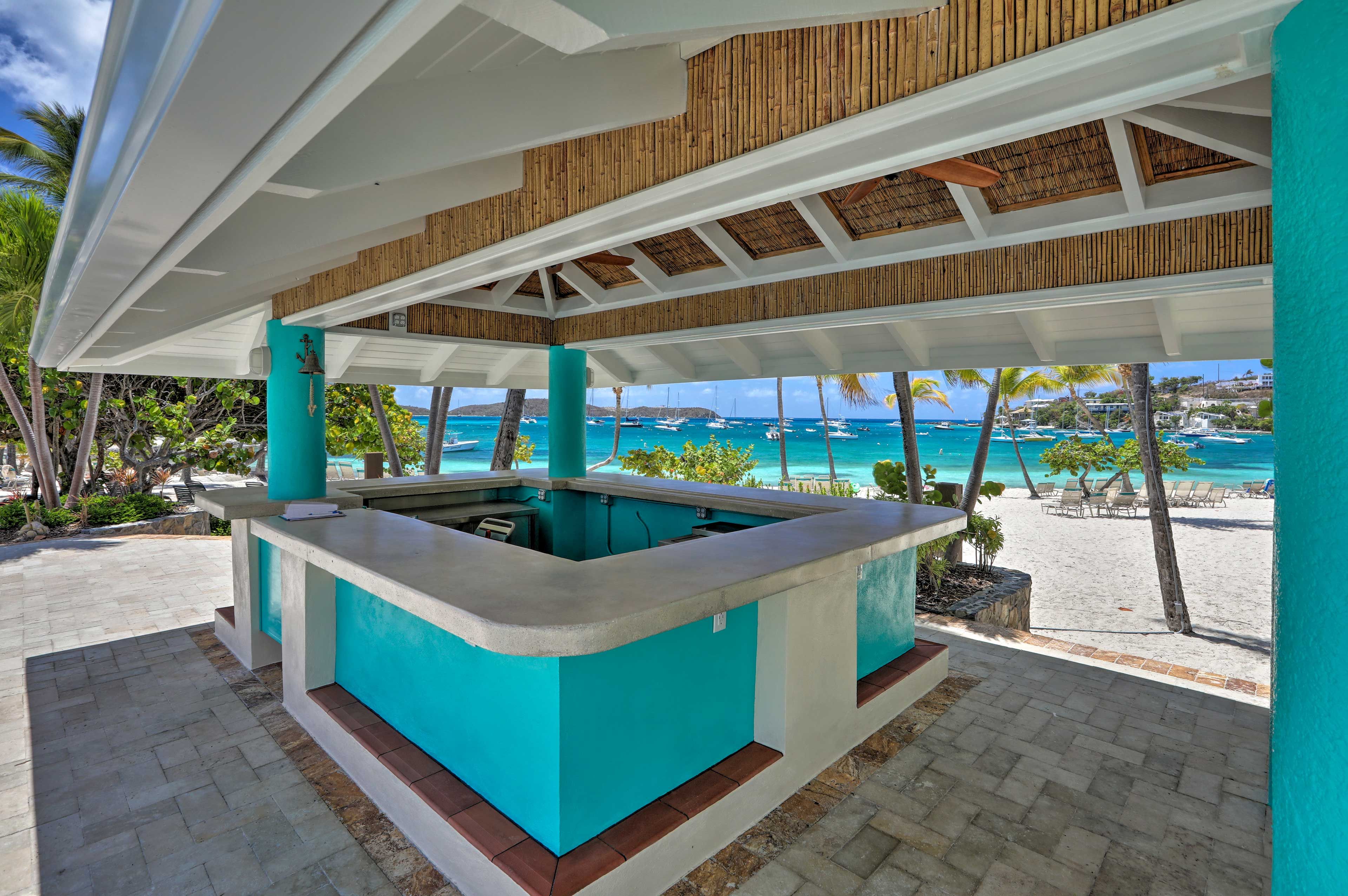 Community Beach Bar
