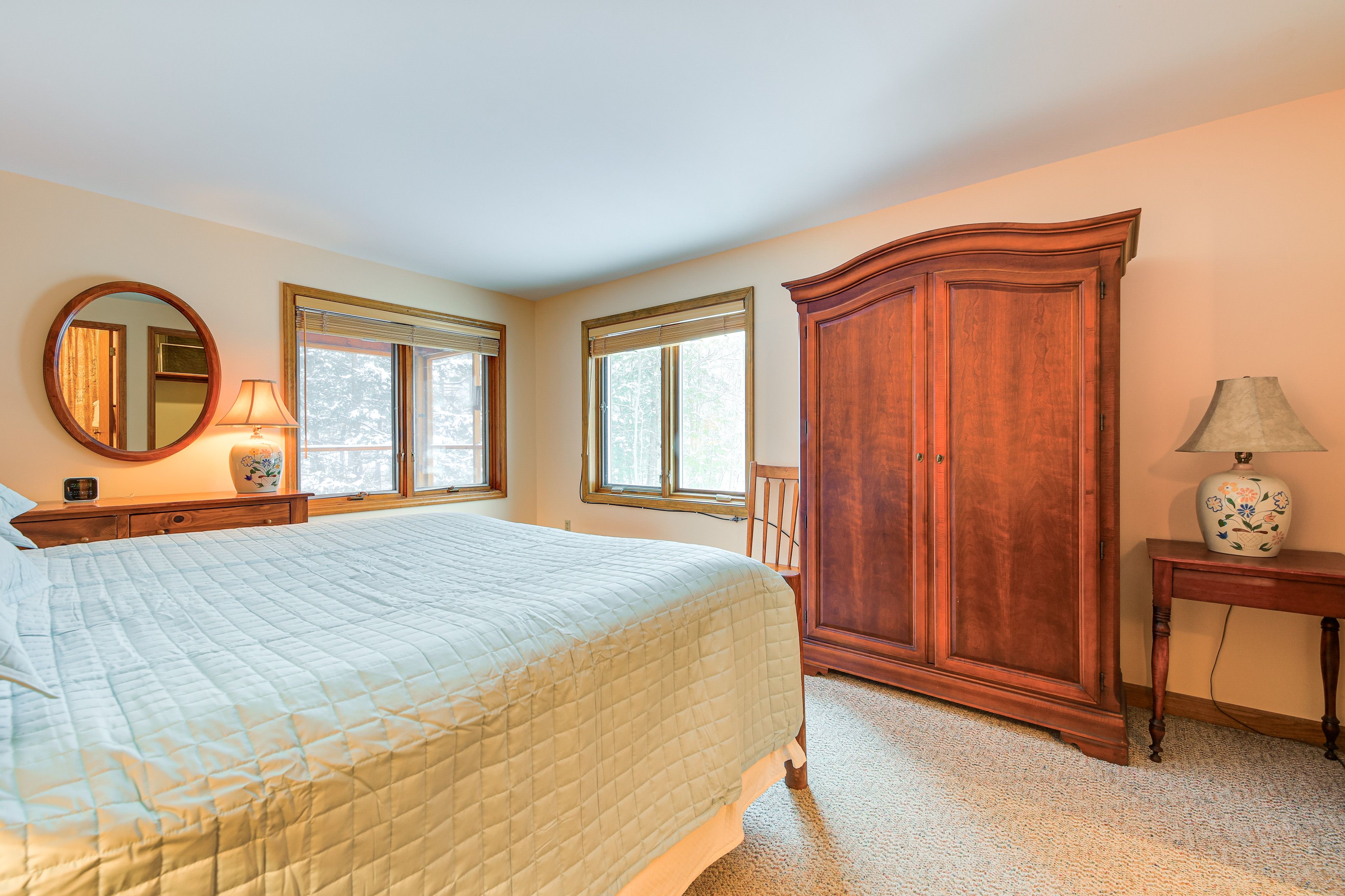 Bedroom 1 | King Bed | 1st Floor | Linens Provided | Walk-In Closet | En-Suite