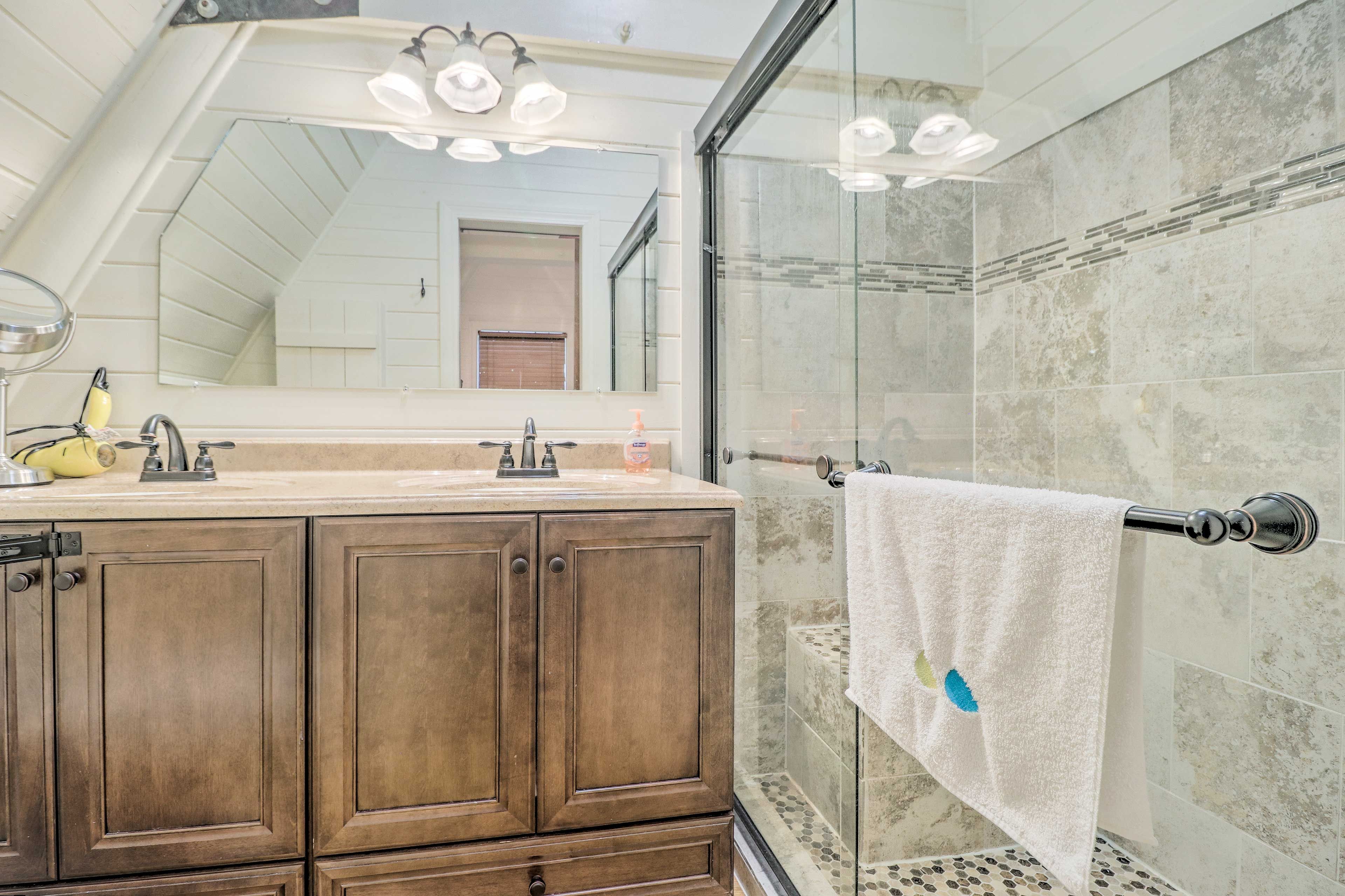 Full Bathroom