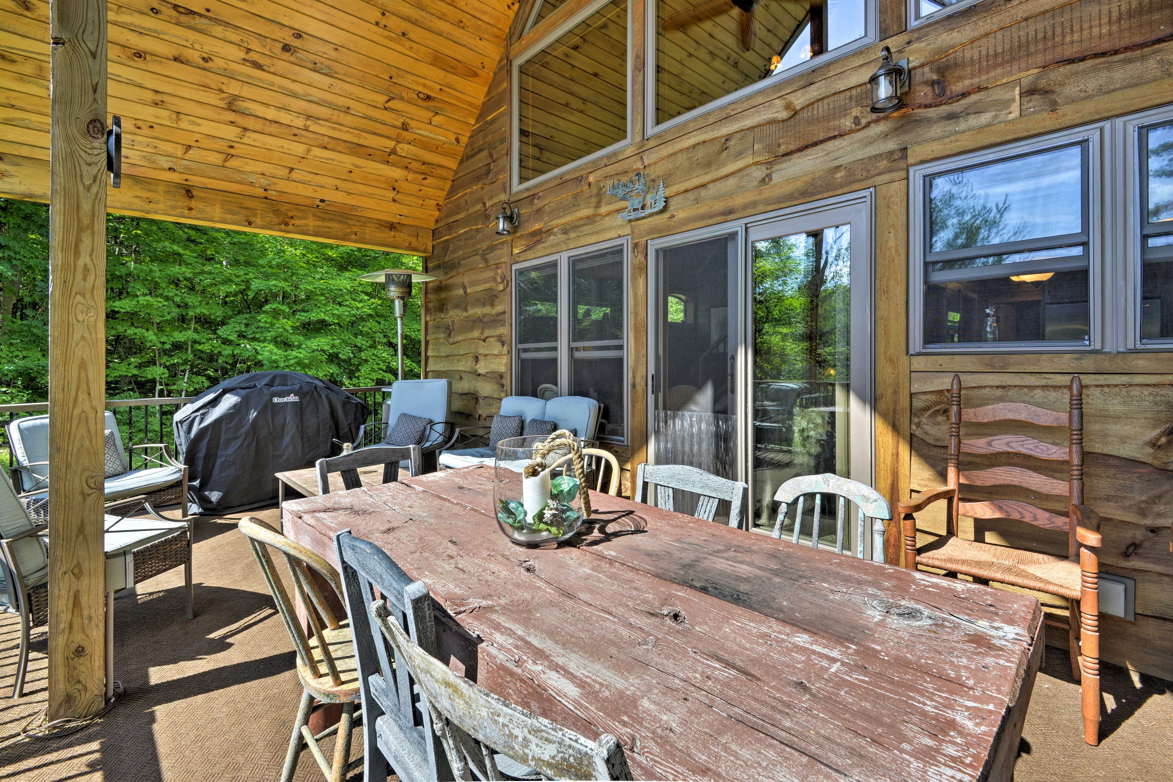 Private Deck | Gas Grill