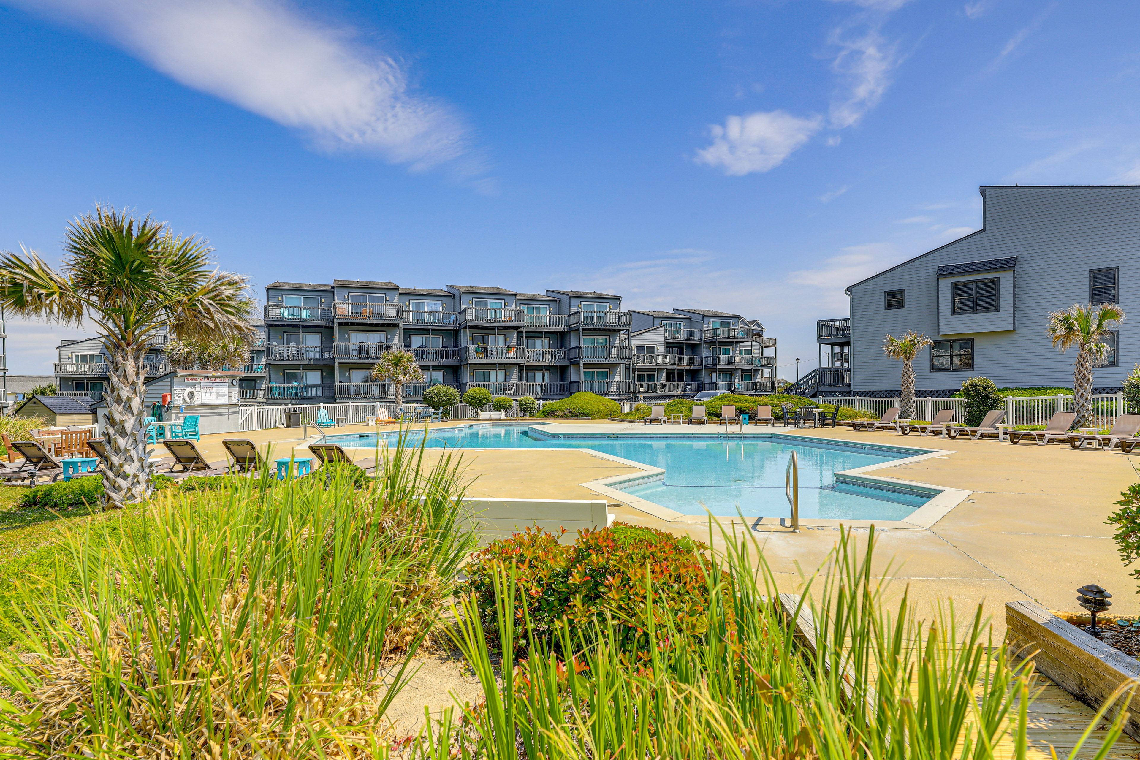 Community Amenities | Beach Access