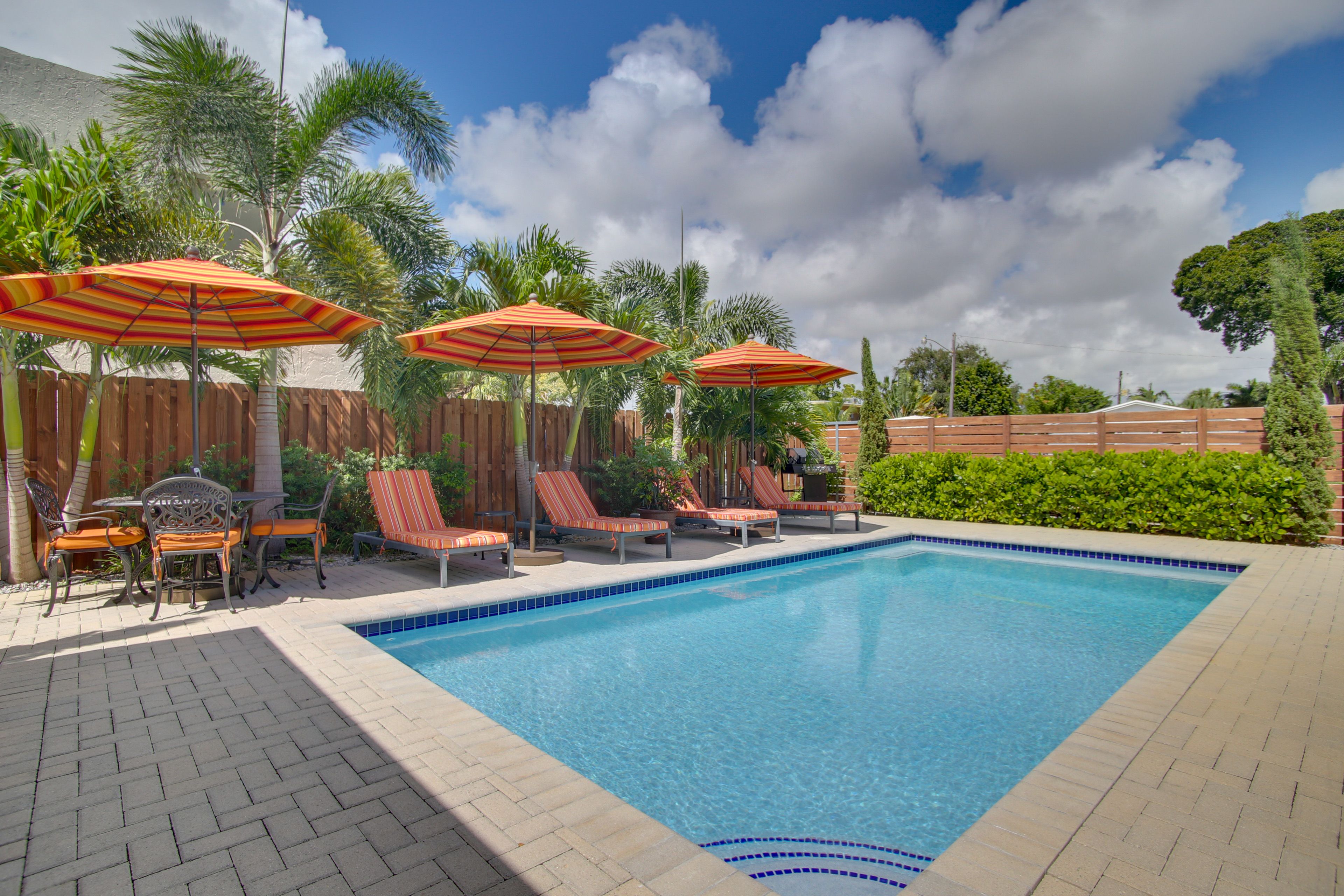 Shared Amenities | Pool | Sun Chairs & Umbrellas | Gas Grill