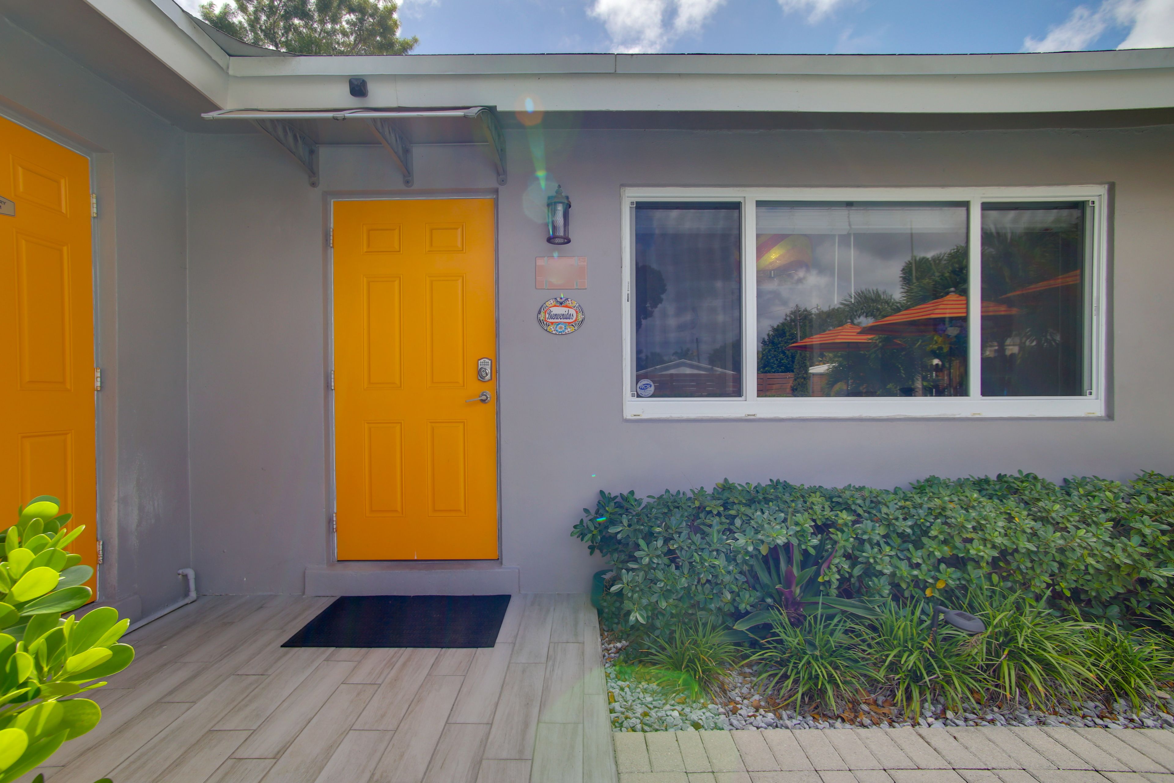 Front Entrance | Keyless Entry